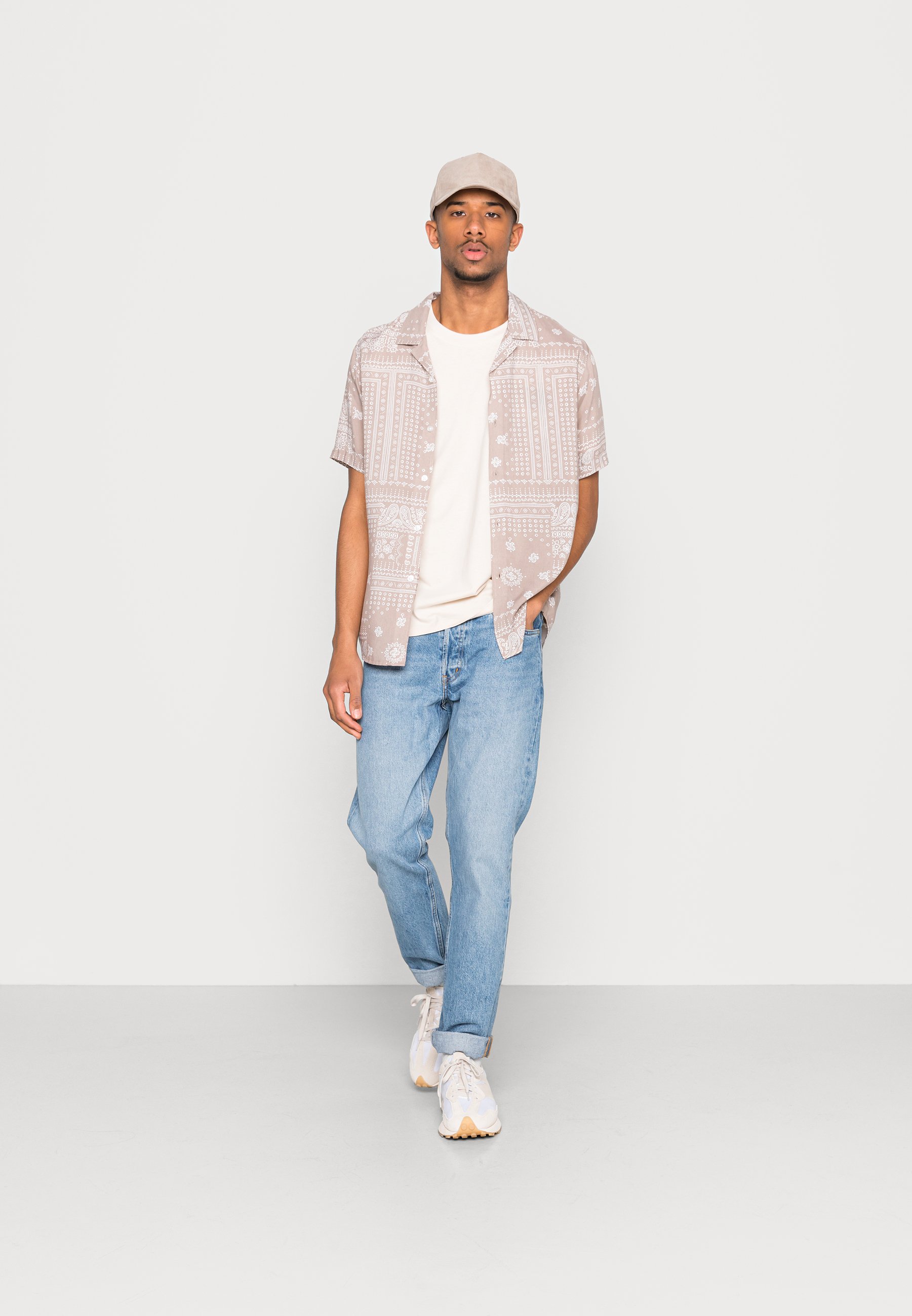 UNISEX - Shirt