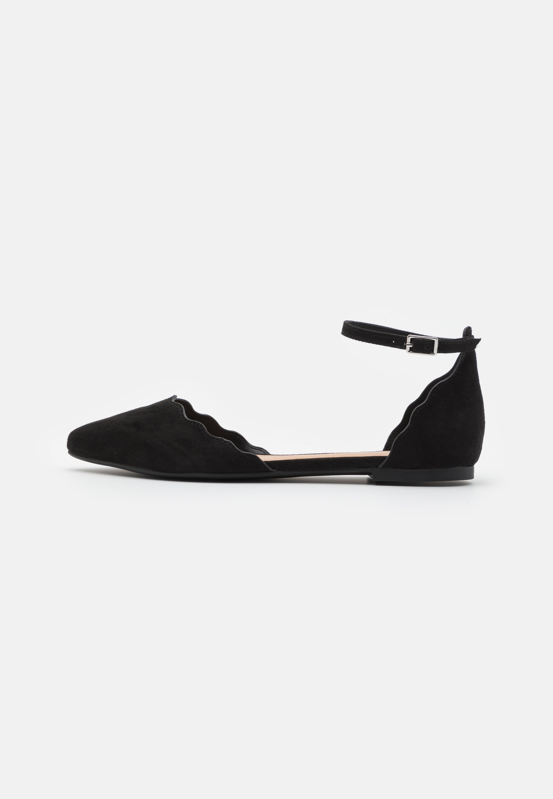 Ankle strap ballet pumps