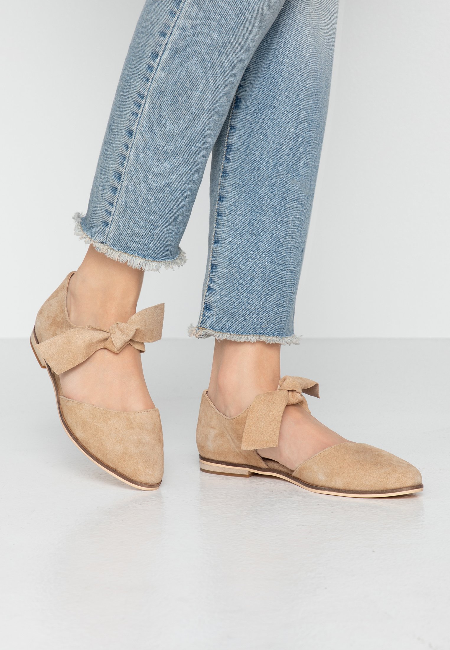 LEATHER - Ankle strap ballet pumps