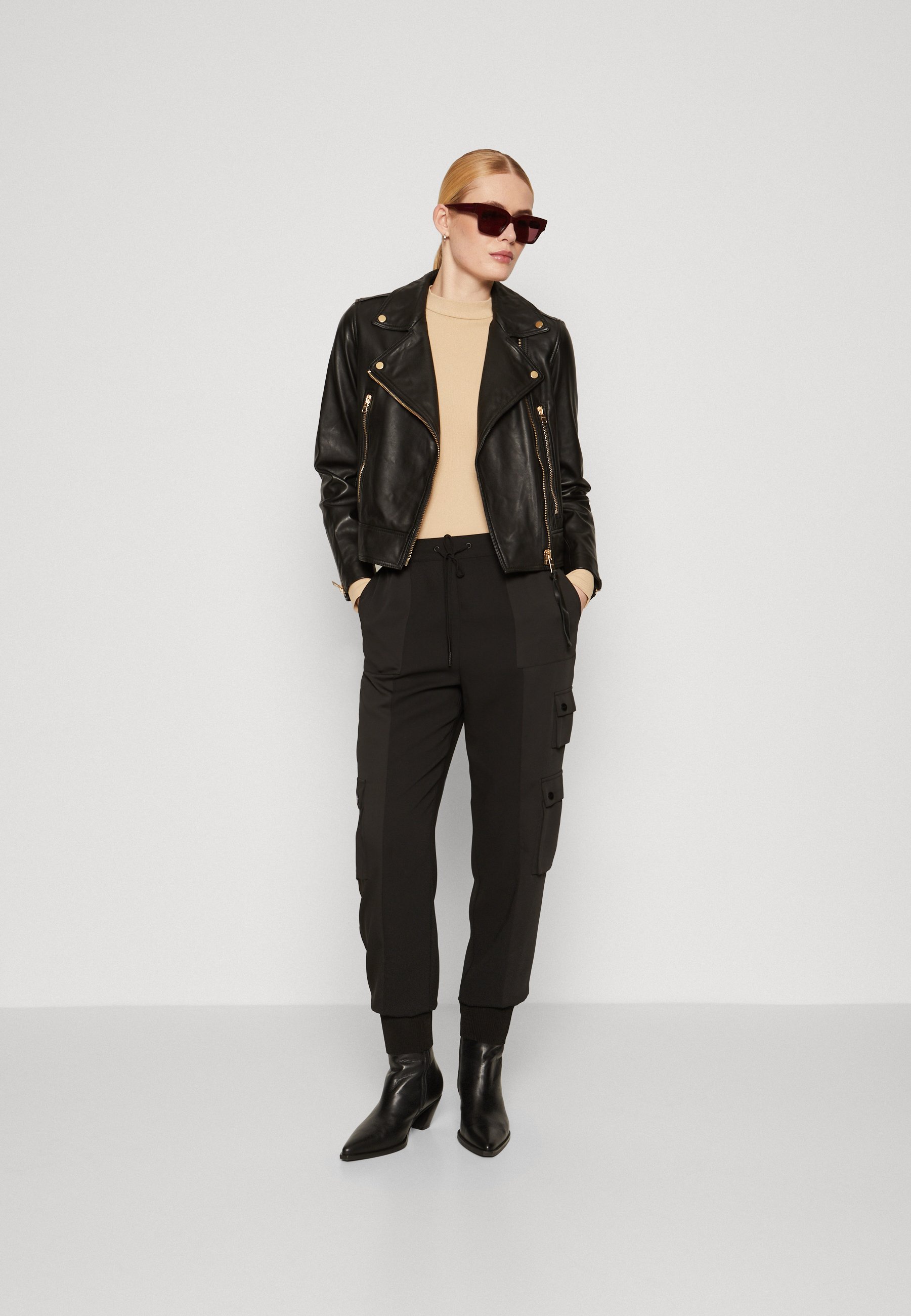 VENUS TROUSER - Tracksuit bottoms