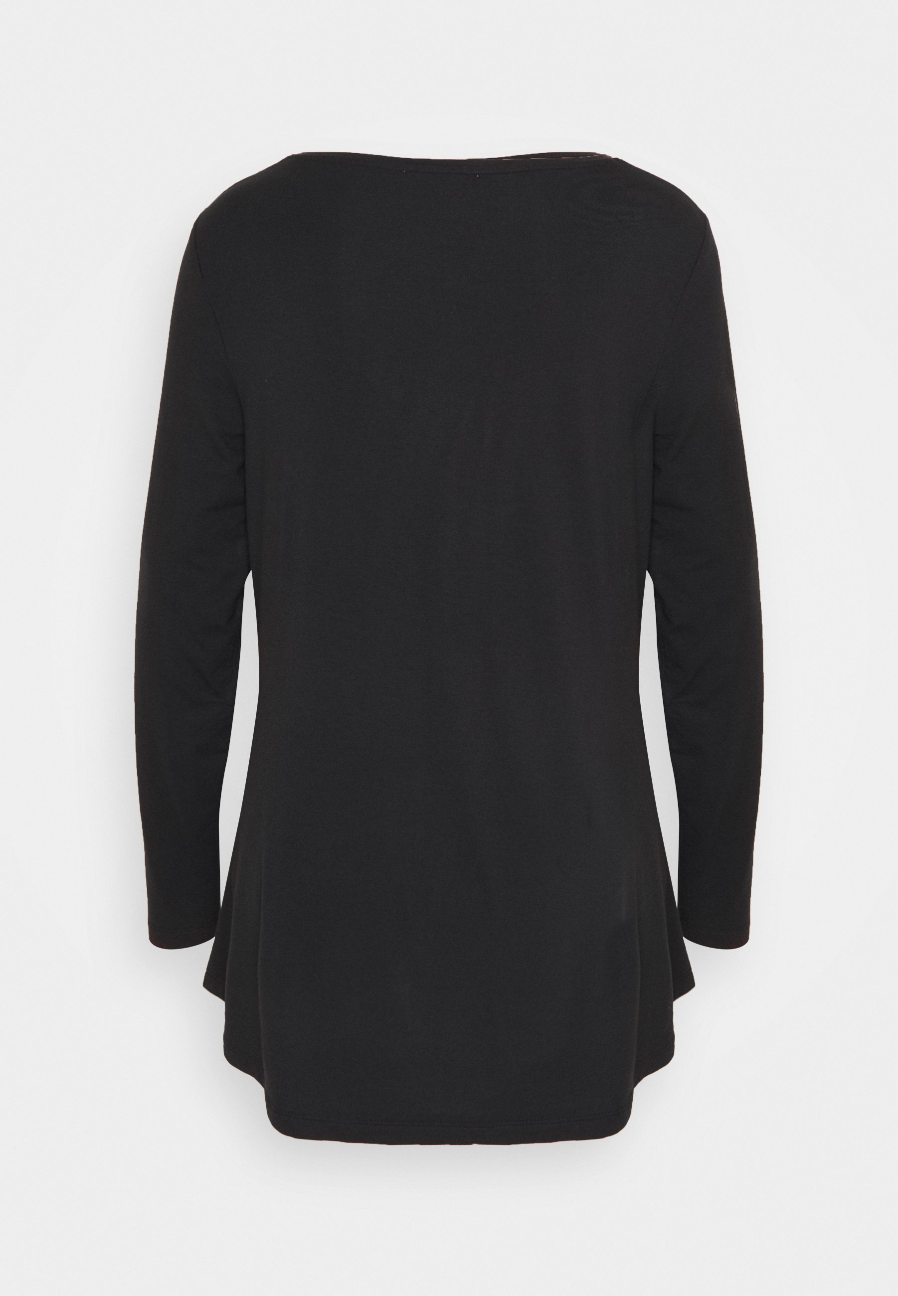 Long sleeved top