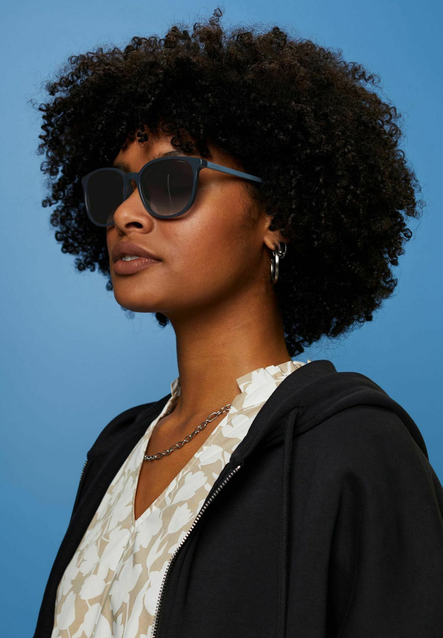 MIT FARBIGER FASSUNG - Sunglasses