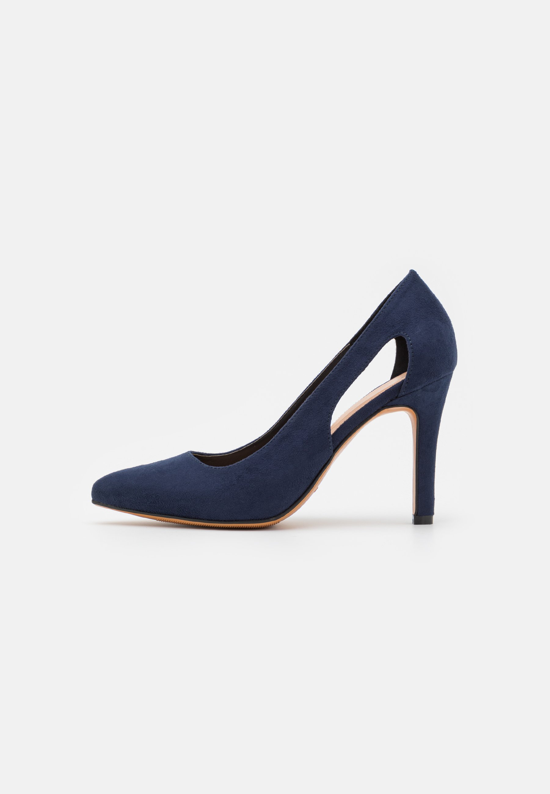 Classic heels
