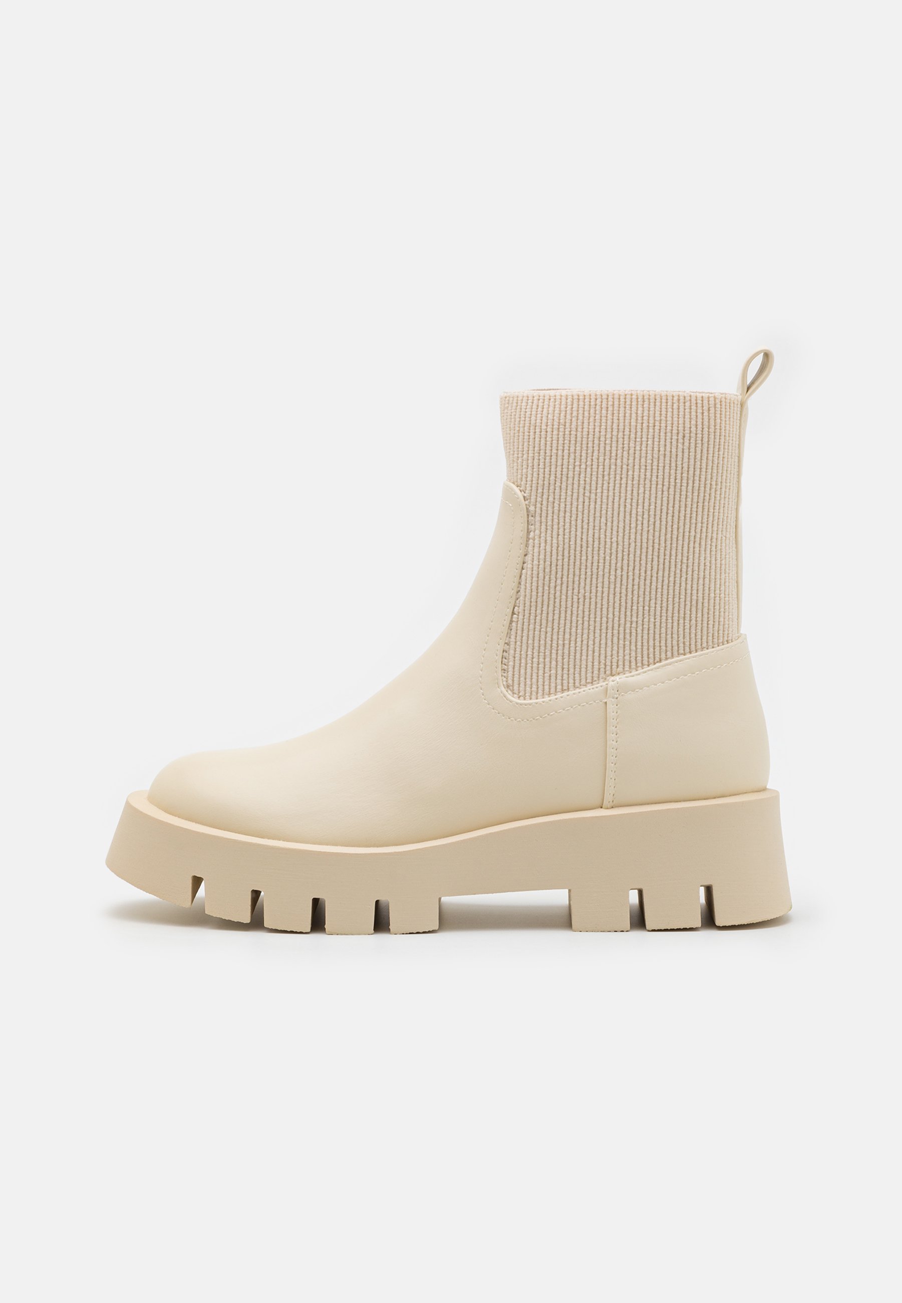 Platform ankle boots