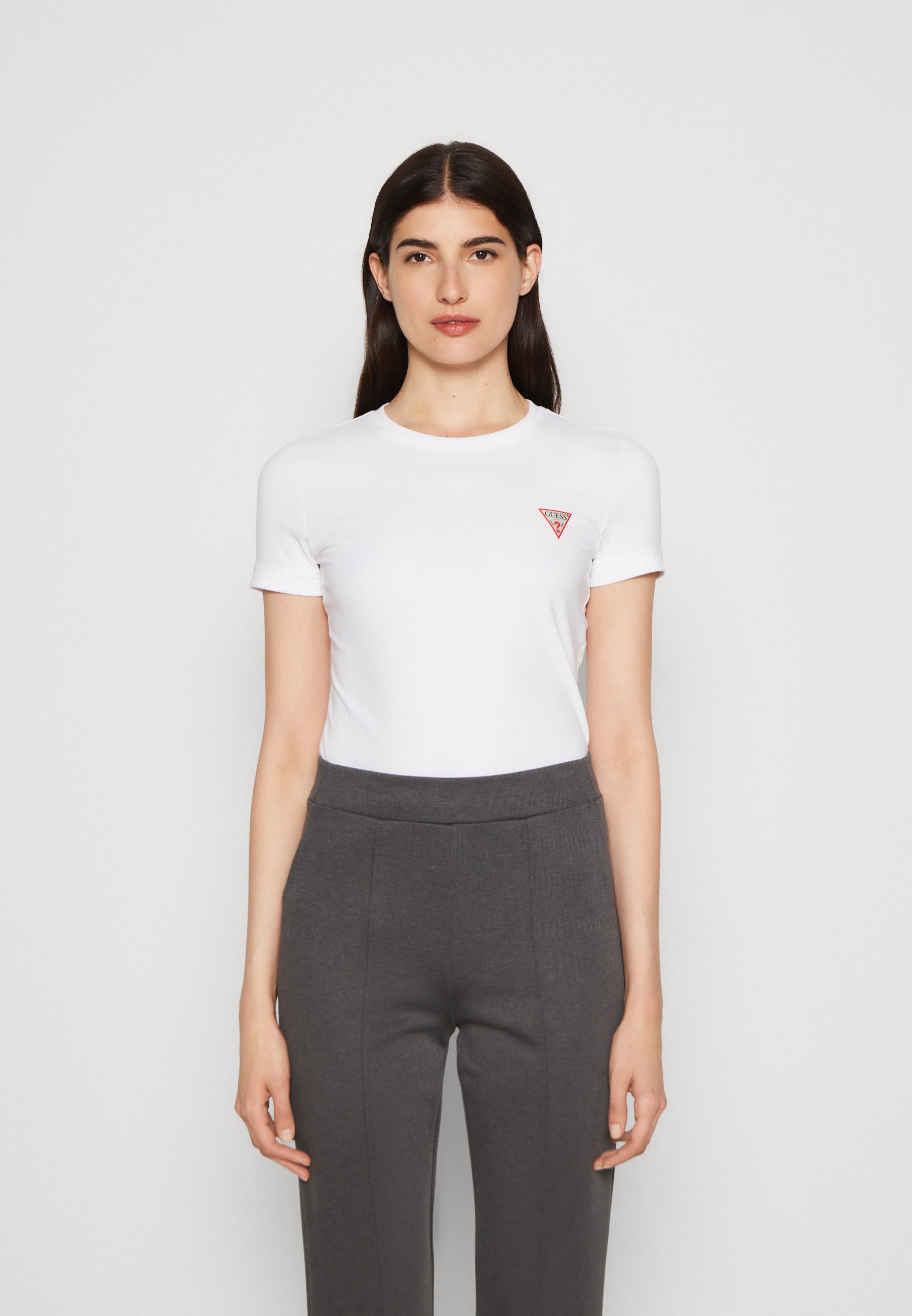 TRIANGLE - Basic T-shirt