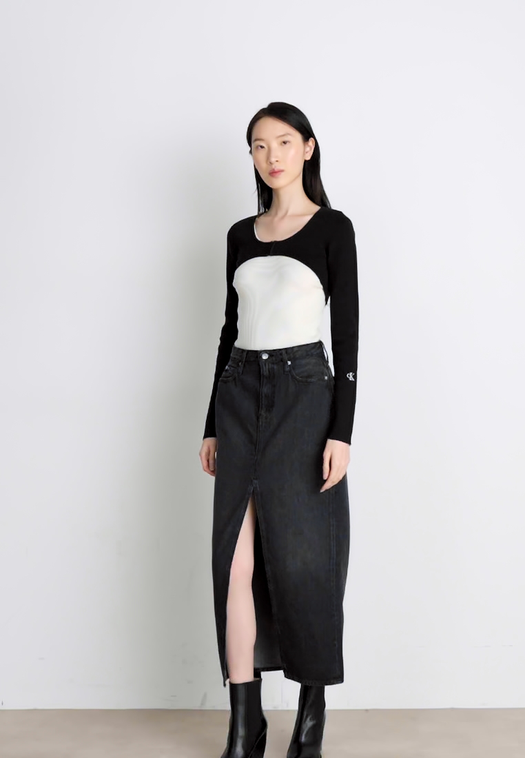 FRONT SPLIT SKIRT - Denim skirt