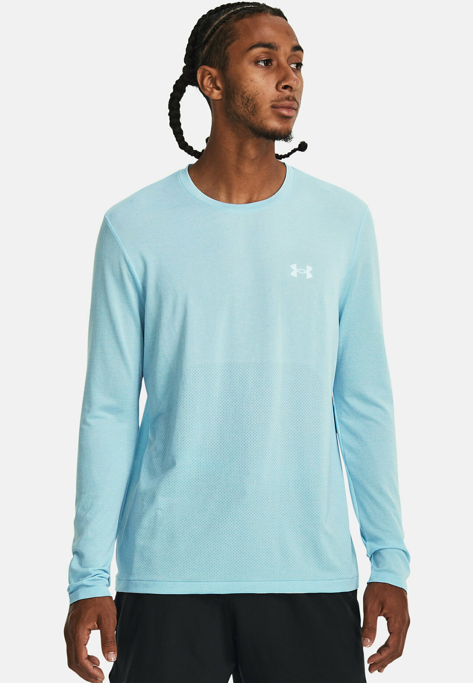 Long sleeved top