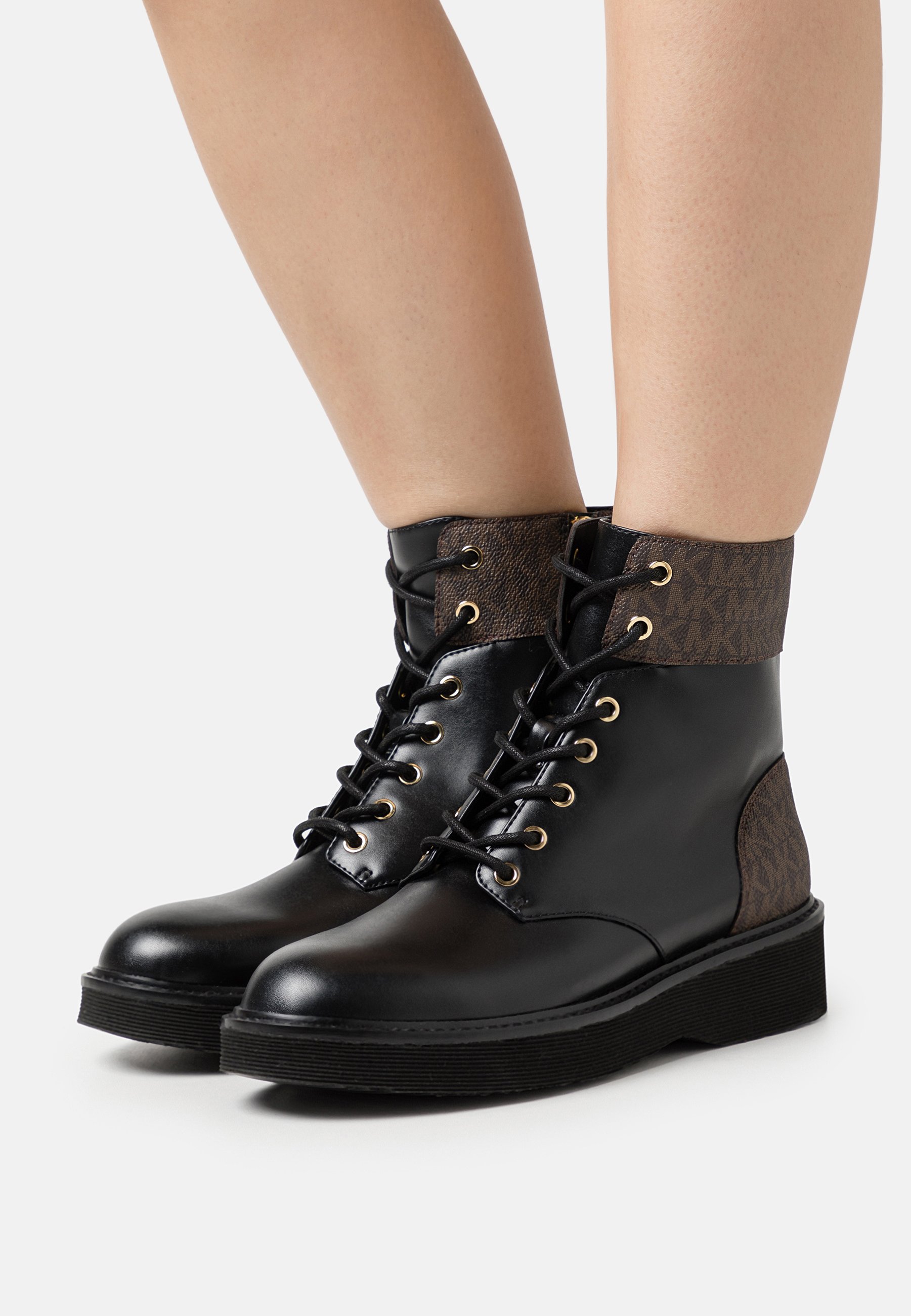 ANIYA LUG- Lace-up ankle boots