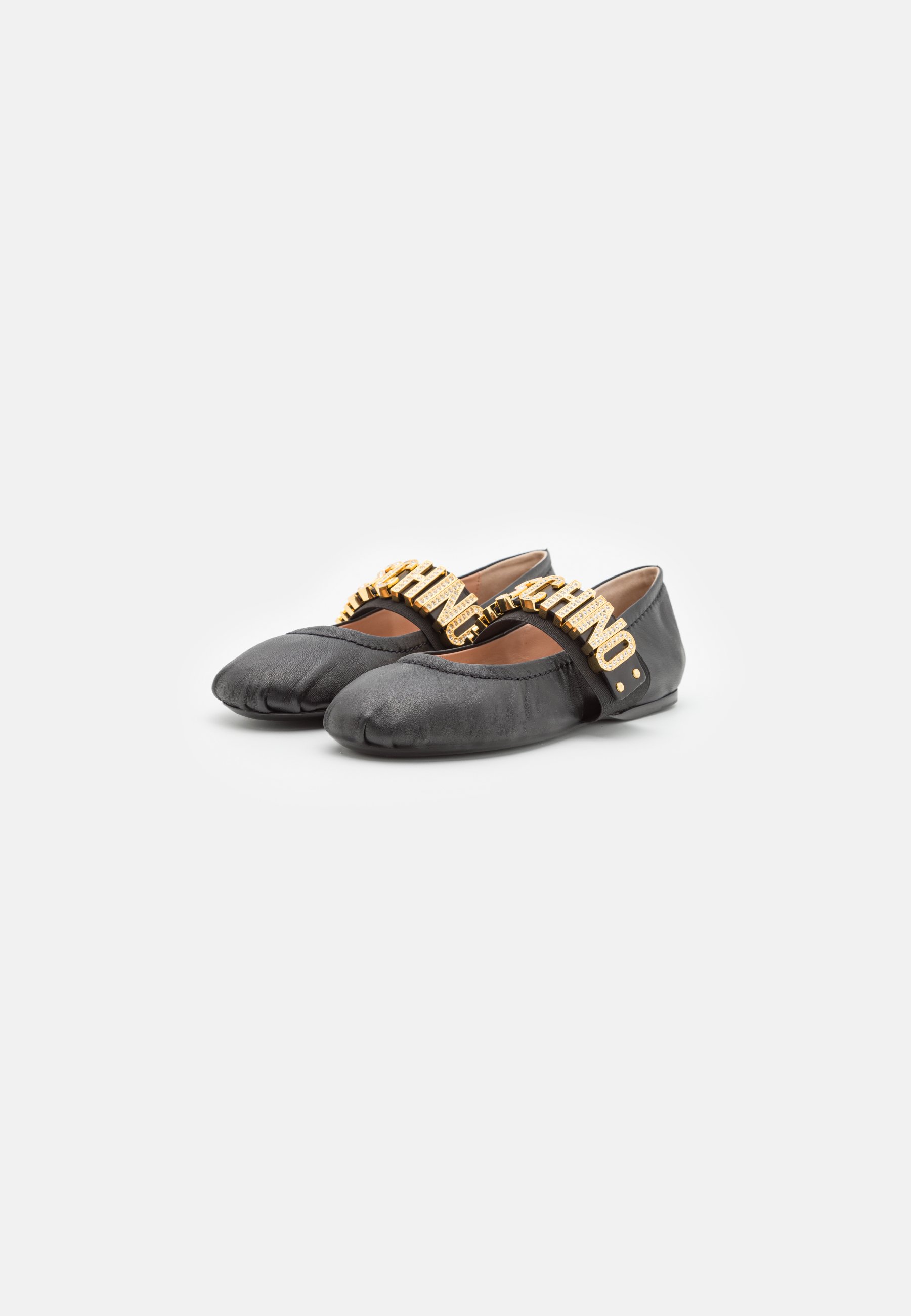 Ankle strap ballet pumps