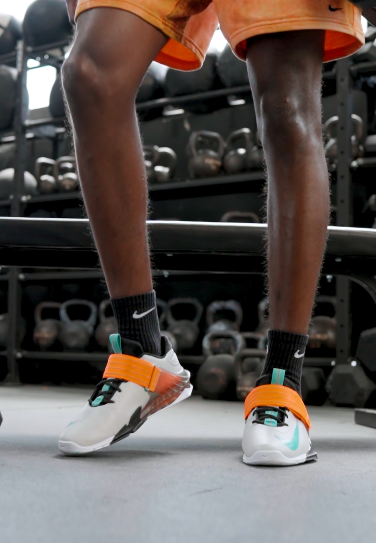 SAVALEOS UNISEX - Training shoe