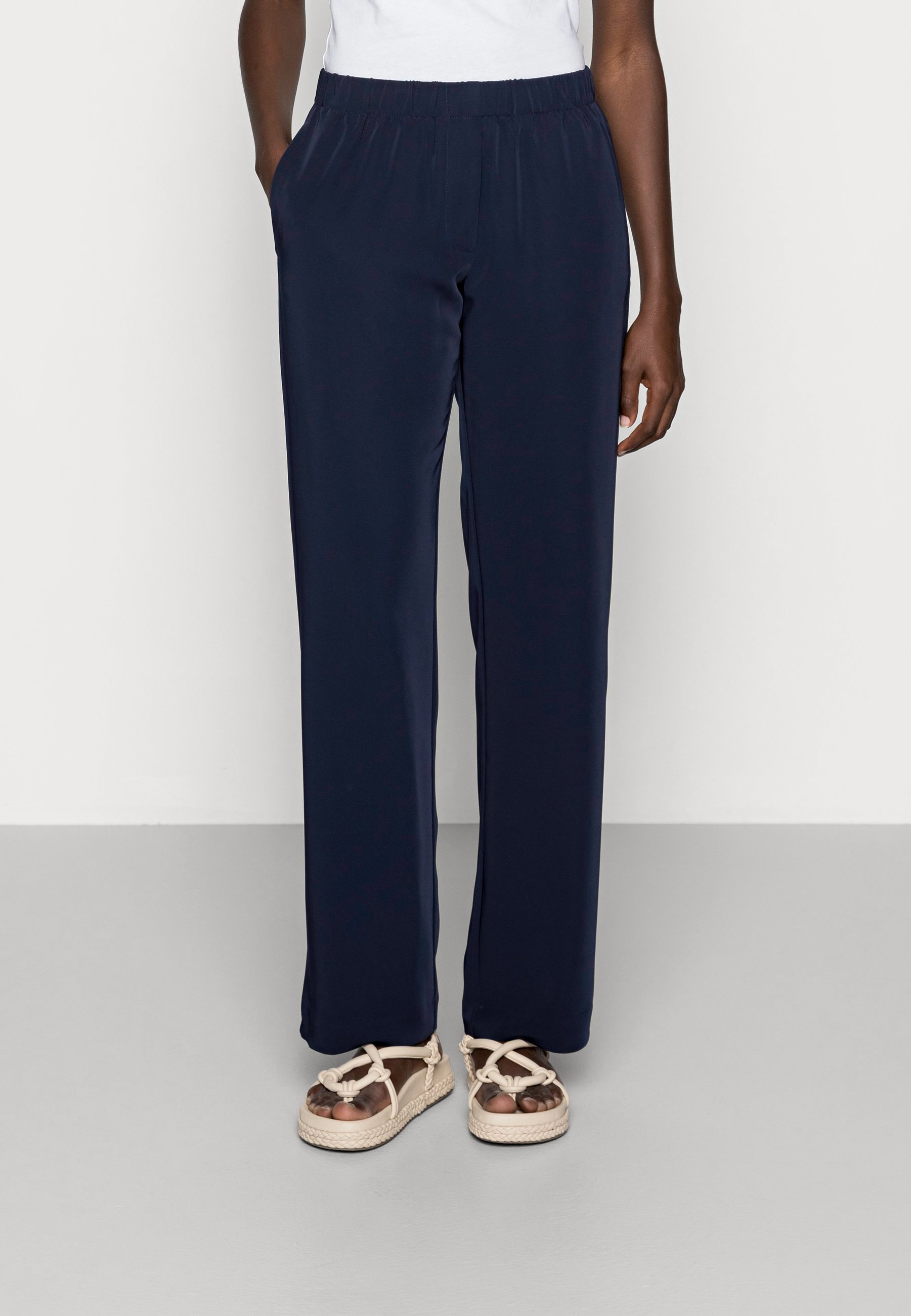 HOYS STRAIGHT PANTS - Trousers