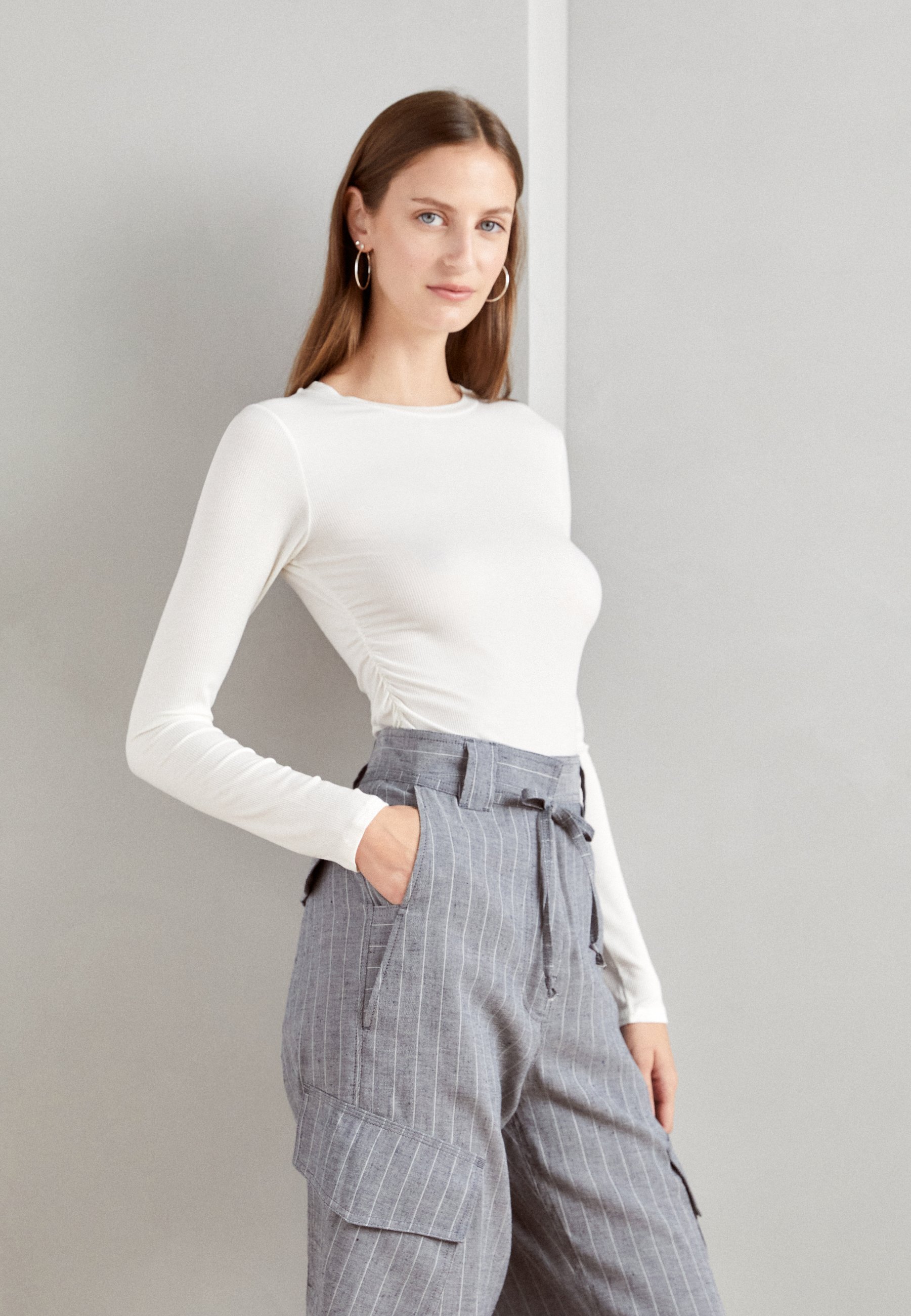 Long sleeved top