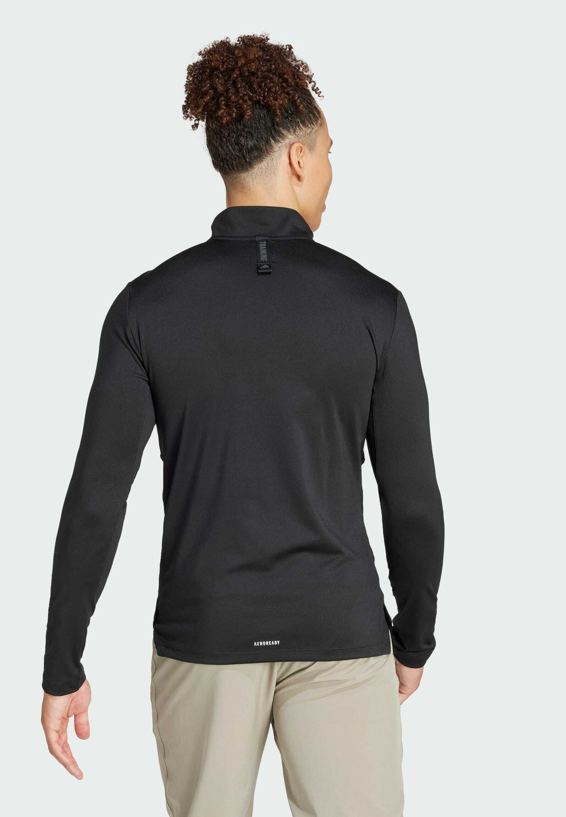 Long sleeved top