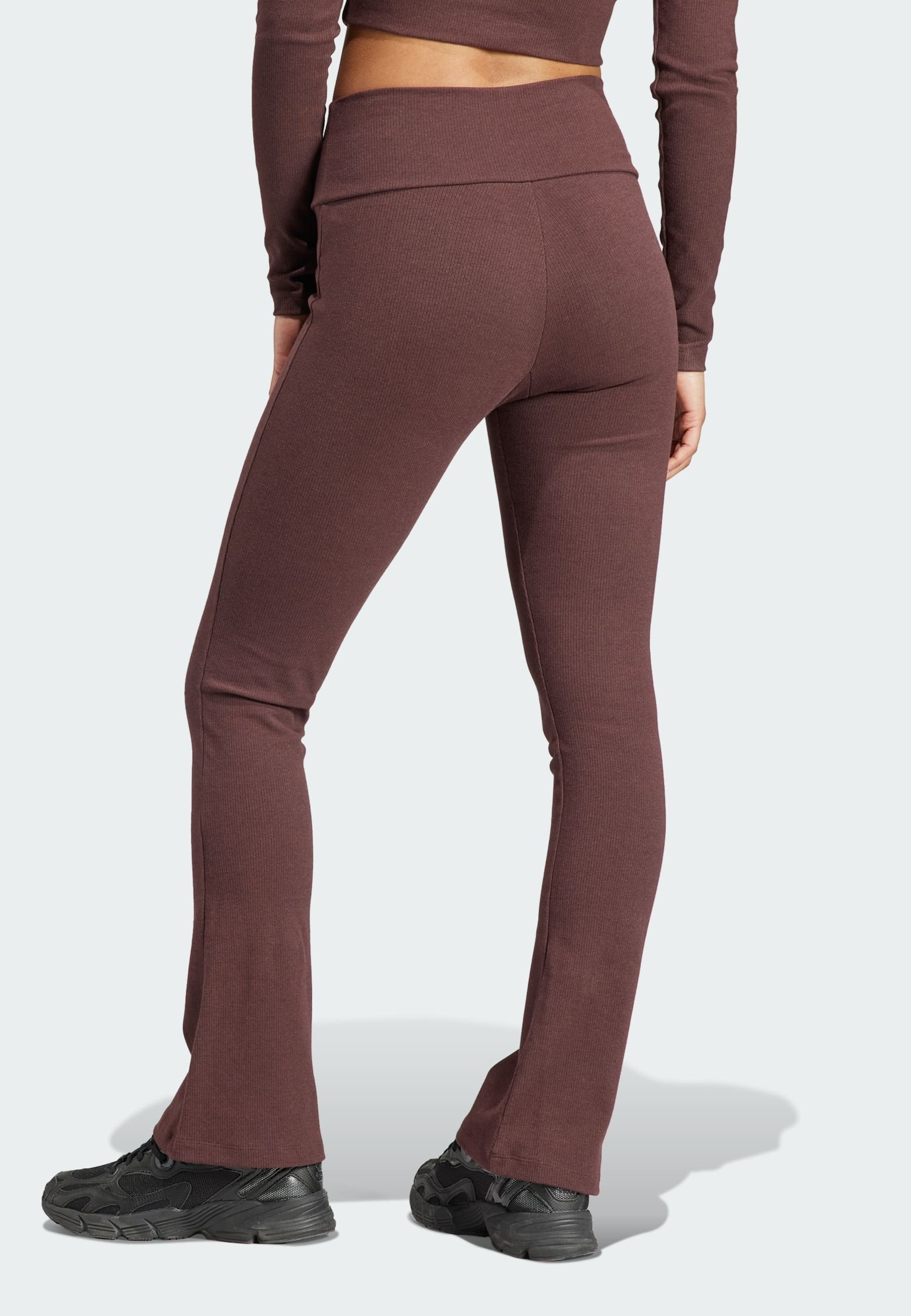 ESSENTIALS FLARED - Leggings - Trousers
