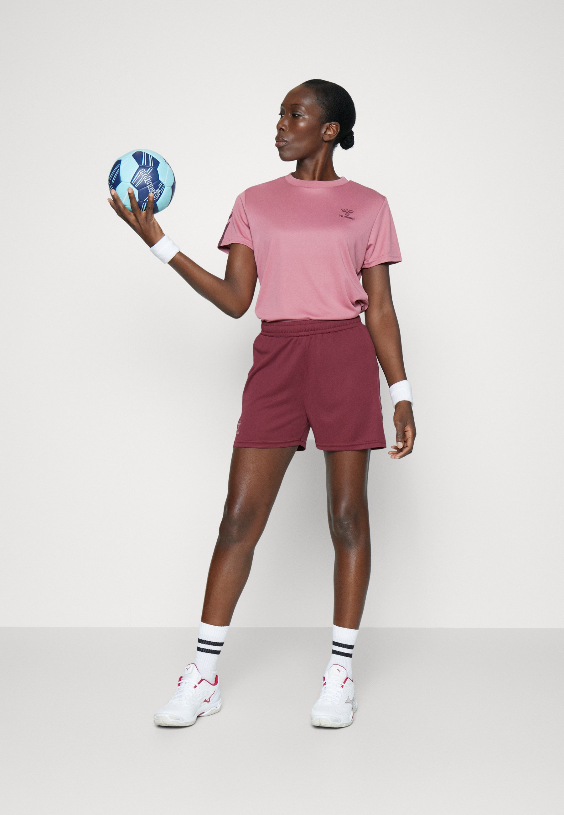 HMLACTIVE PL - Sports shorts