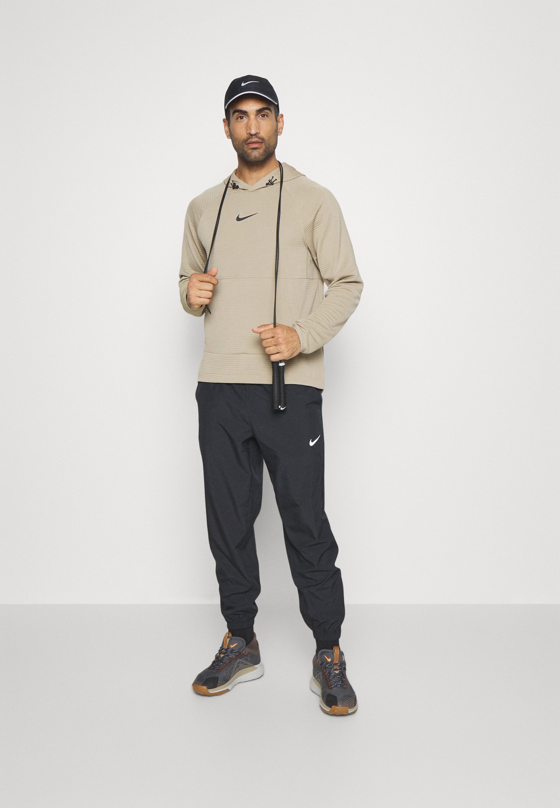FORM PANT - Tracksuit bottoms