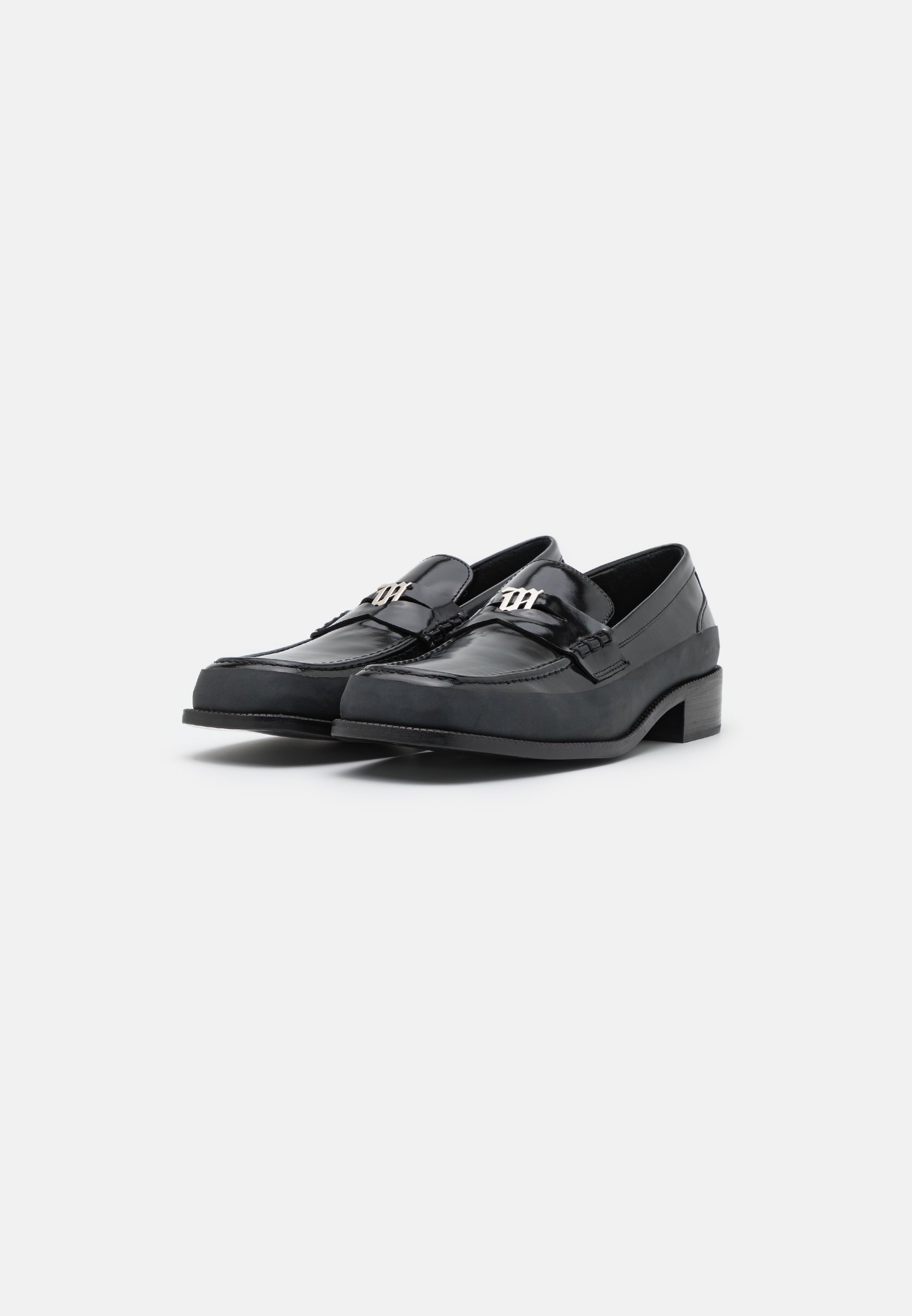 THE BRUTALIST LOAFER - Slip-ons