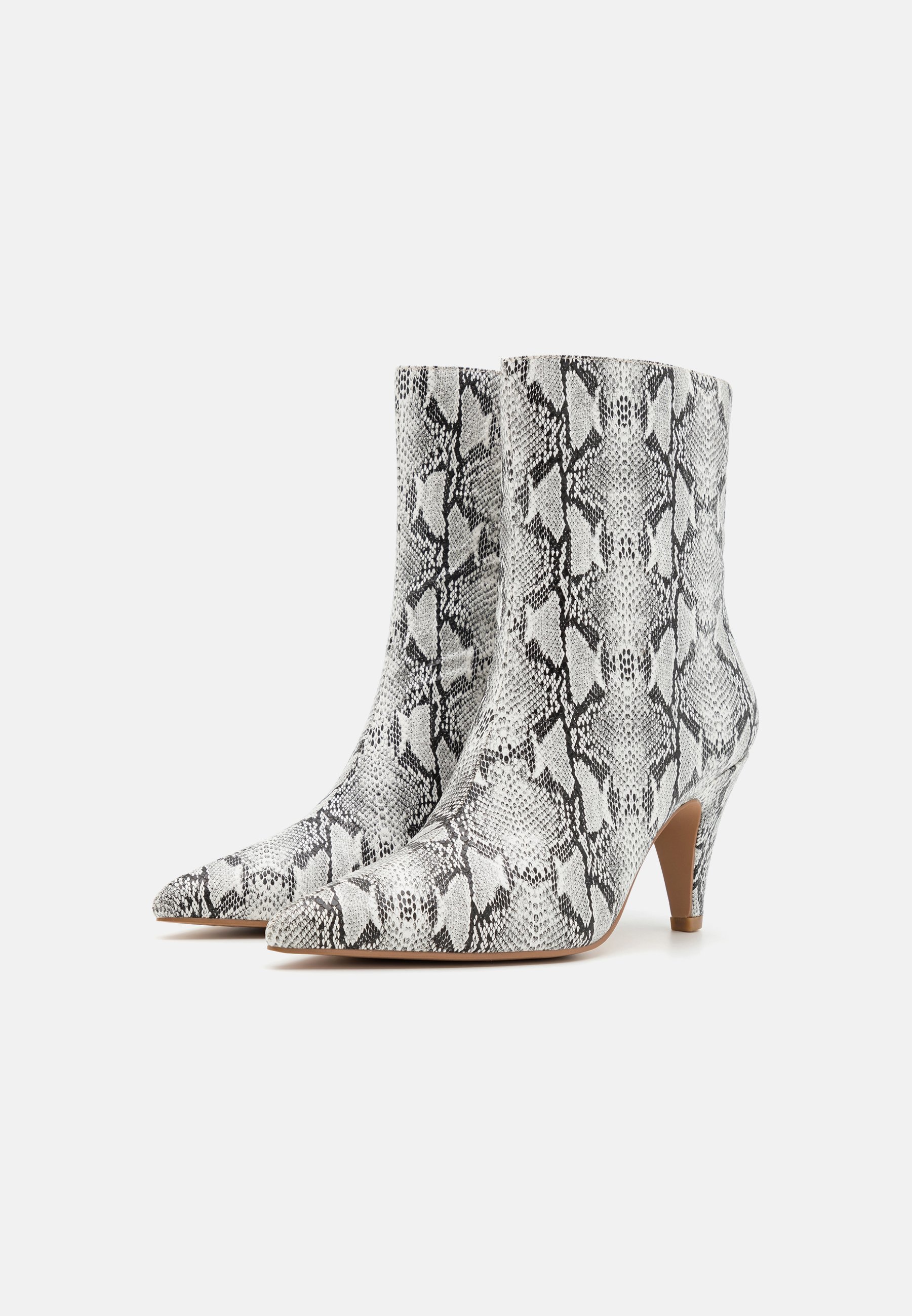 Classic ankle boots