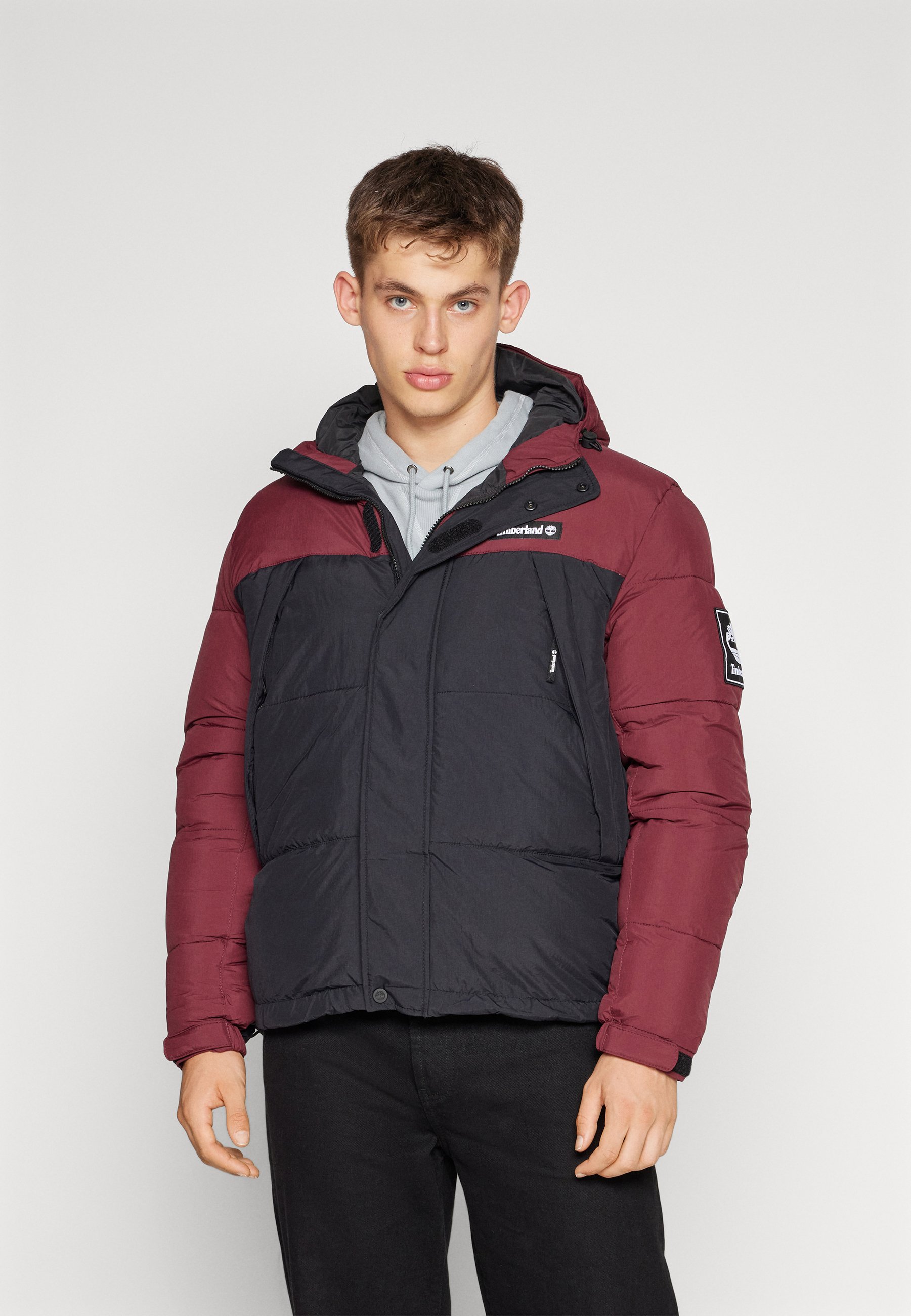 OUTDOOR ARCHIVE PUFFER JACKET - Winter jacket