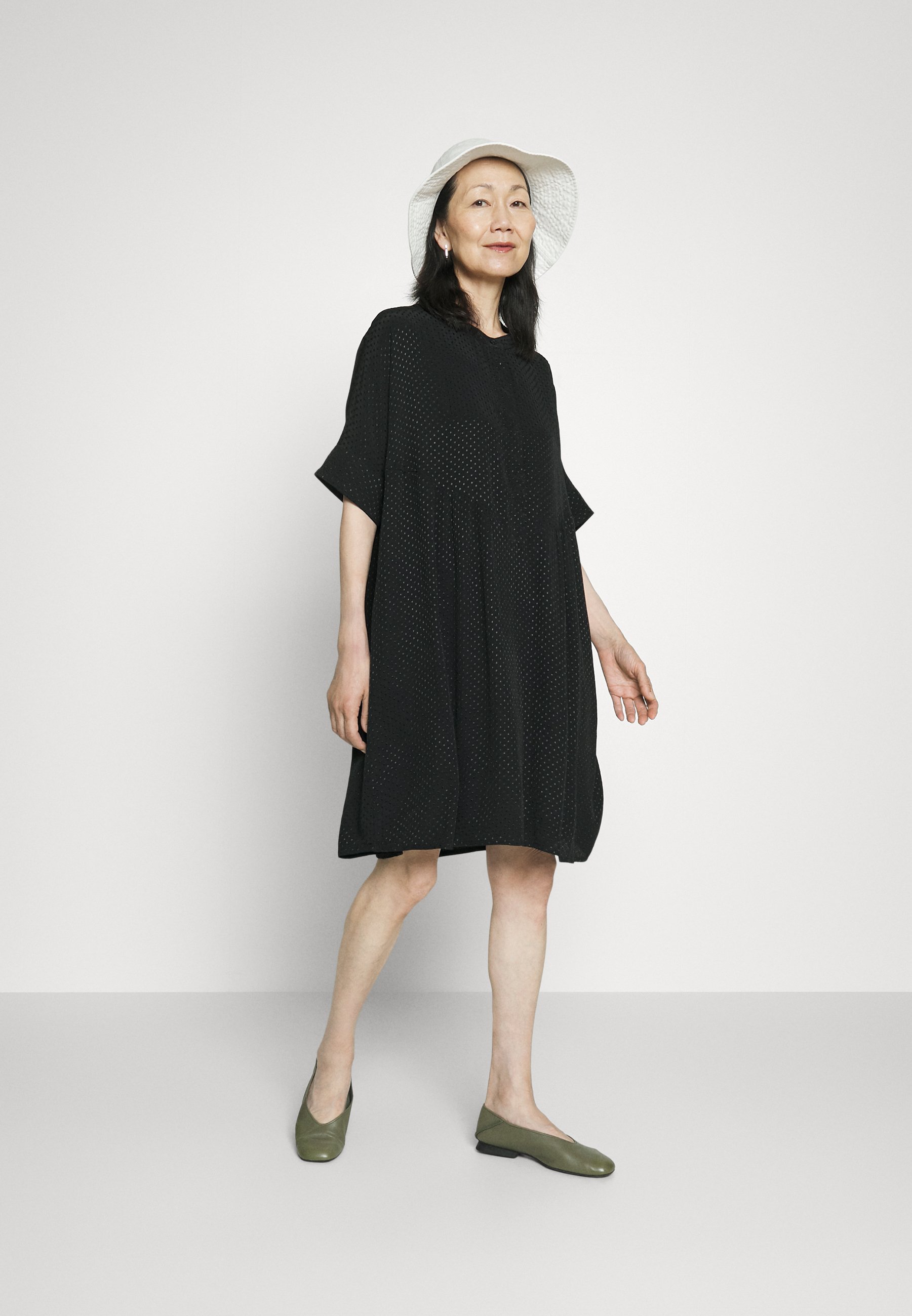 SLFIRENE VIOLA SS NOOS - Shirt dress