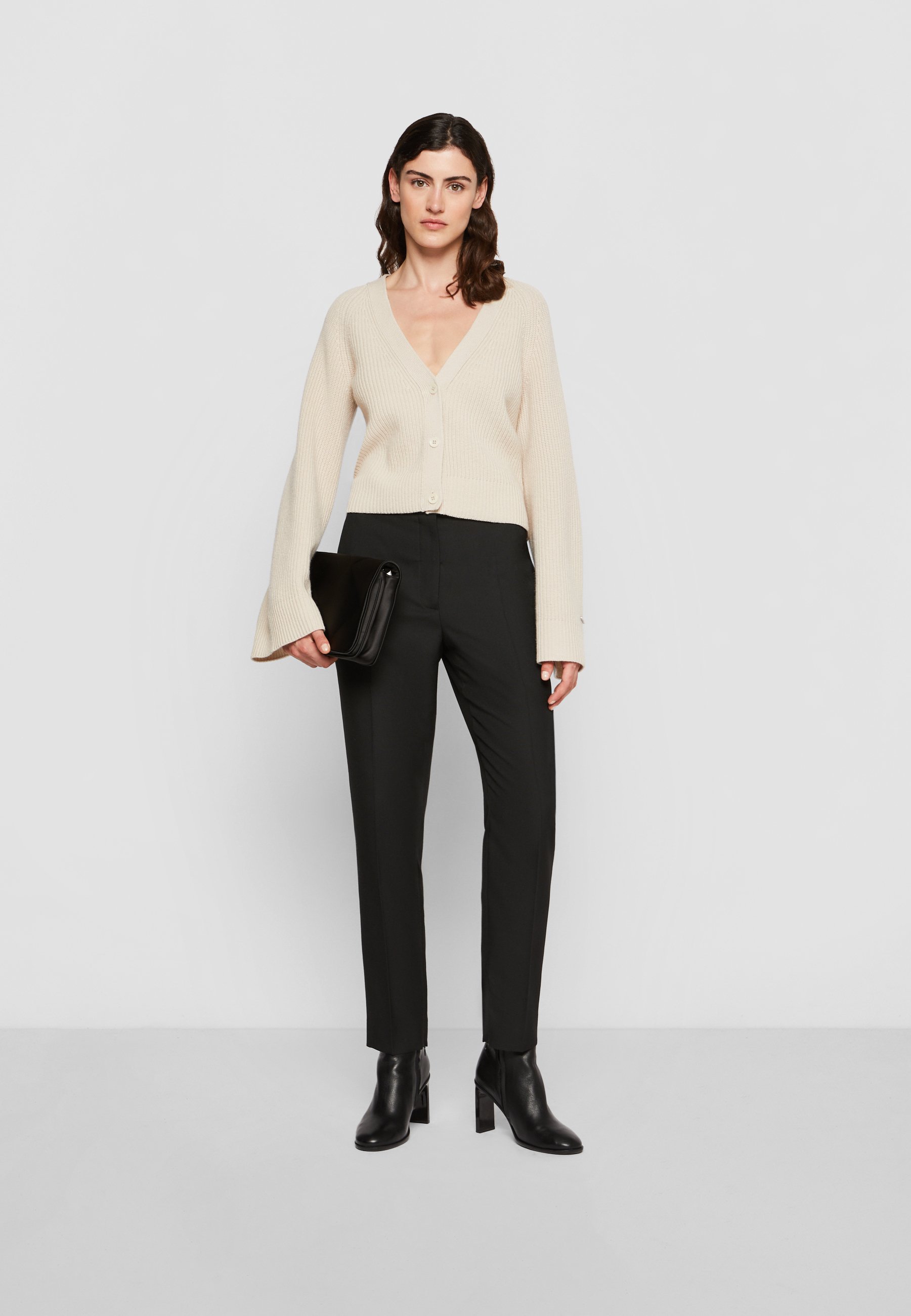 TAPERED ANKLE PANT - Trousers