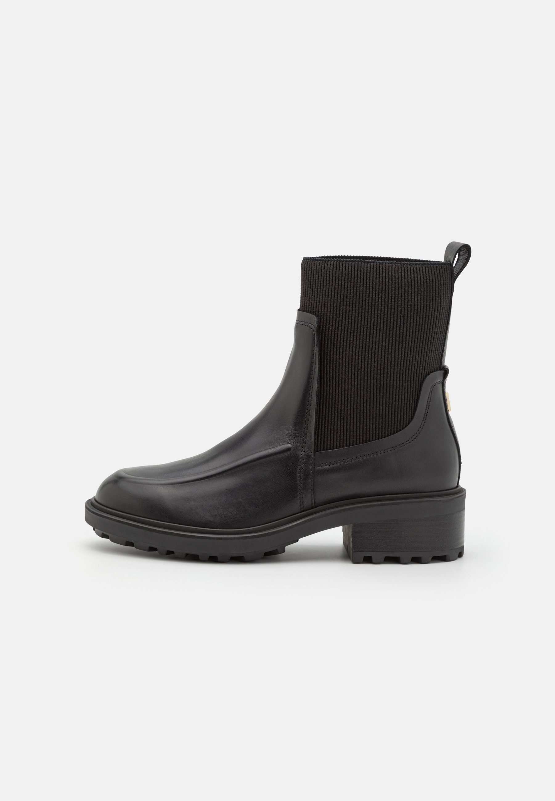 FEMININE SEASONAL - Classic ankle boots