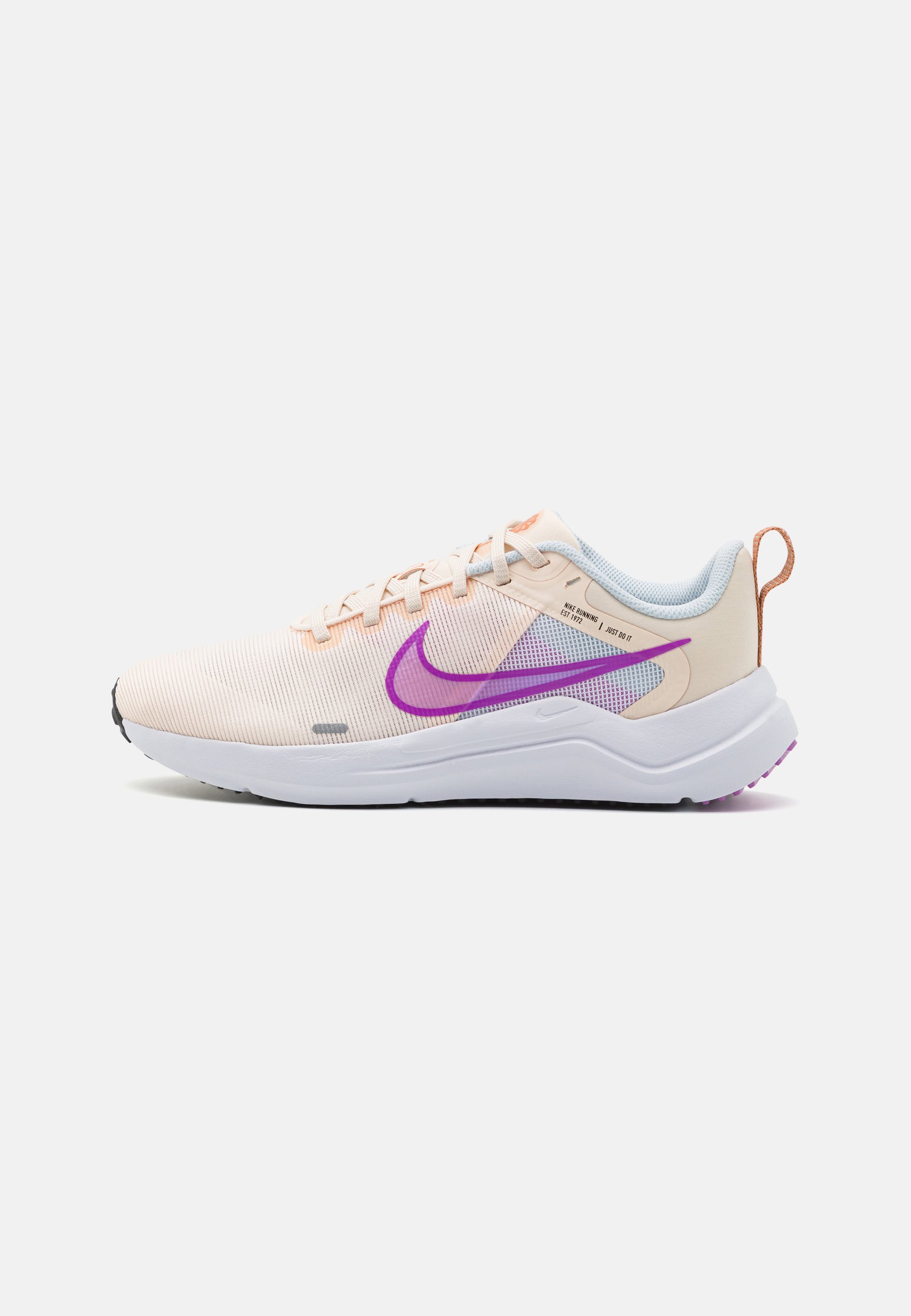 DOWNSHIFTER 12 - Neutral running shoes