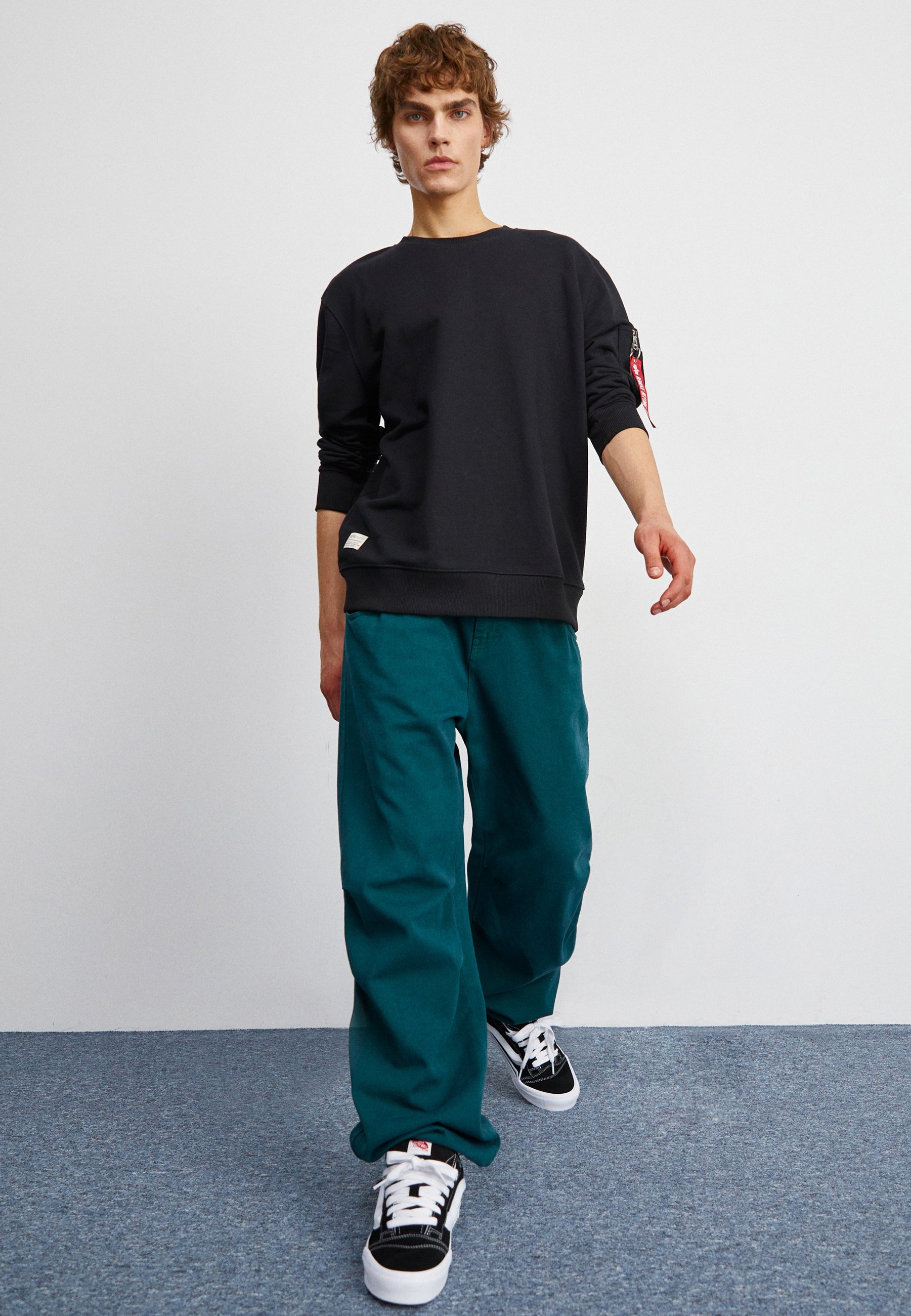 KNU SKOOL- Trainers