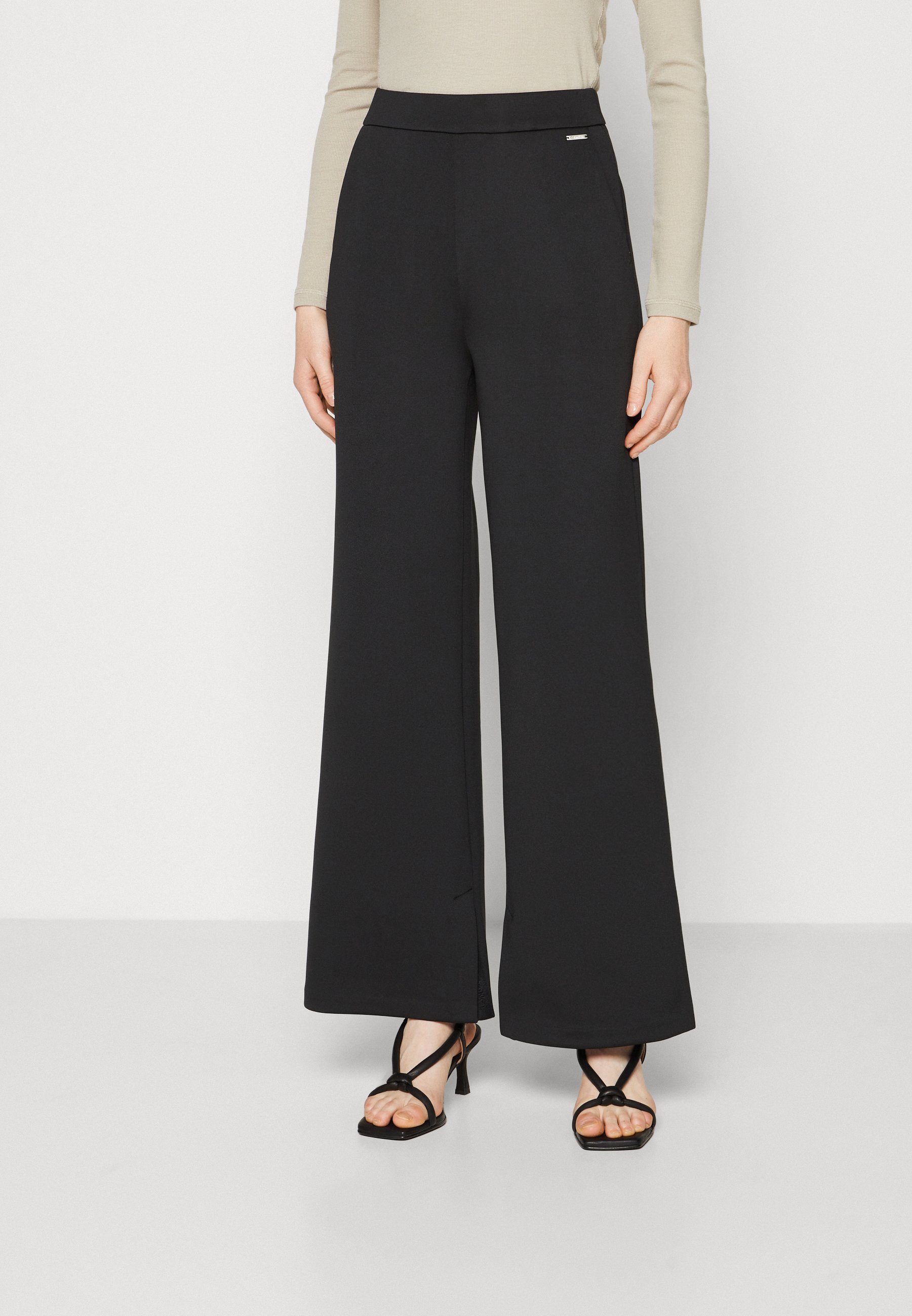 WIDE LEG - Trousers
