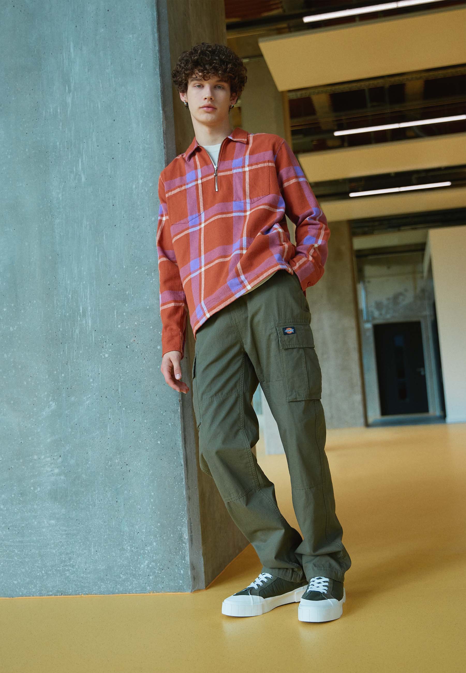 EAGLE BEND - Cargo trousers