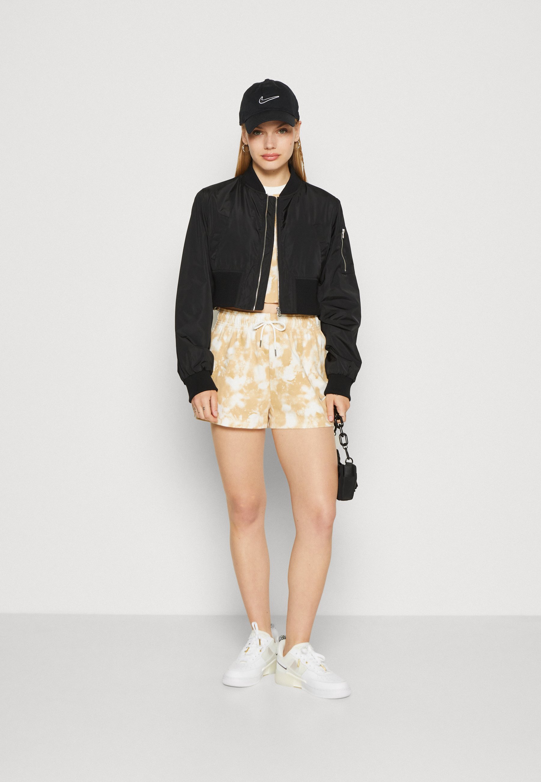 Tracksuit bottoms