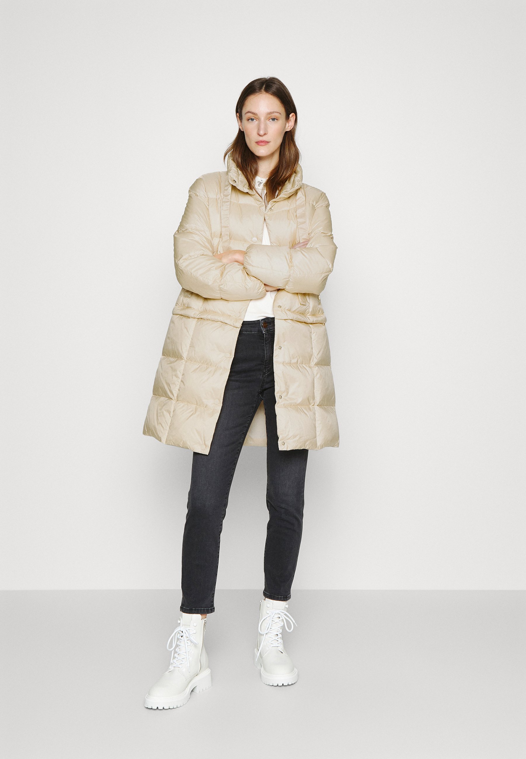 VC 11.11 W80 132 - Down coat