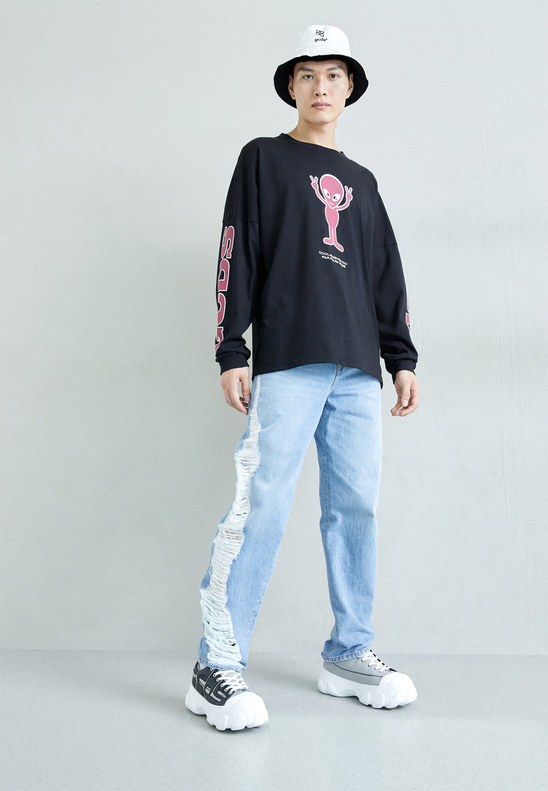 RIPPED WIDE LASER TROUSERS - Relaxed fit jeans