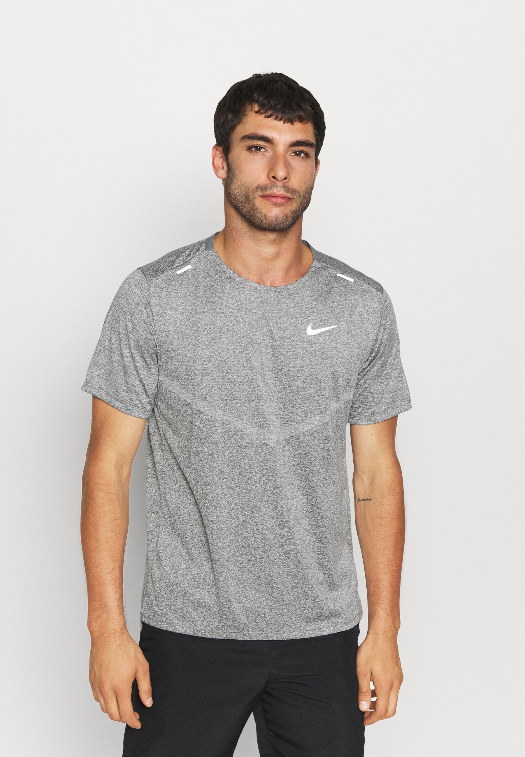 RISE 365 - Sports T-shirt