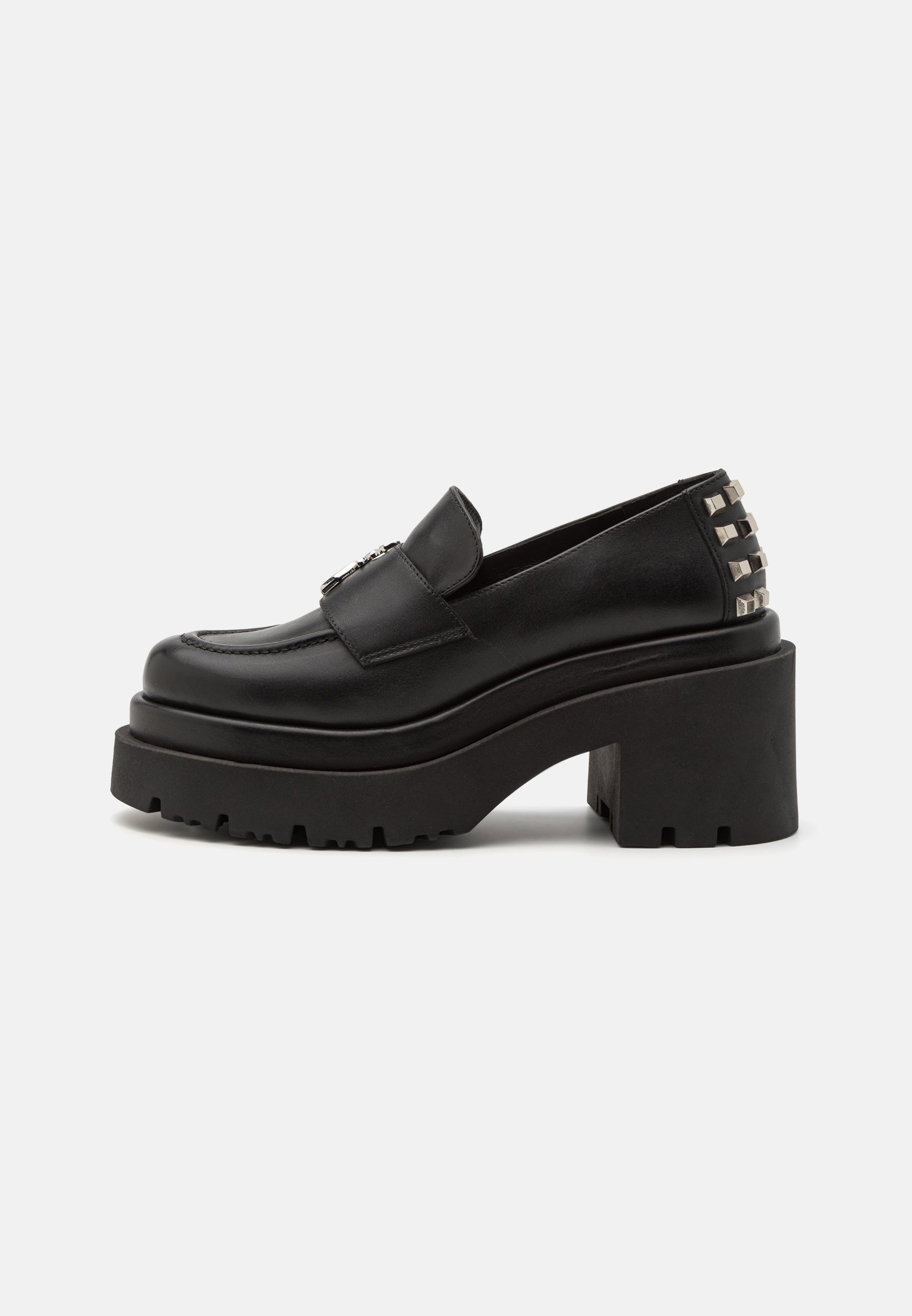 Platform heels