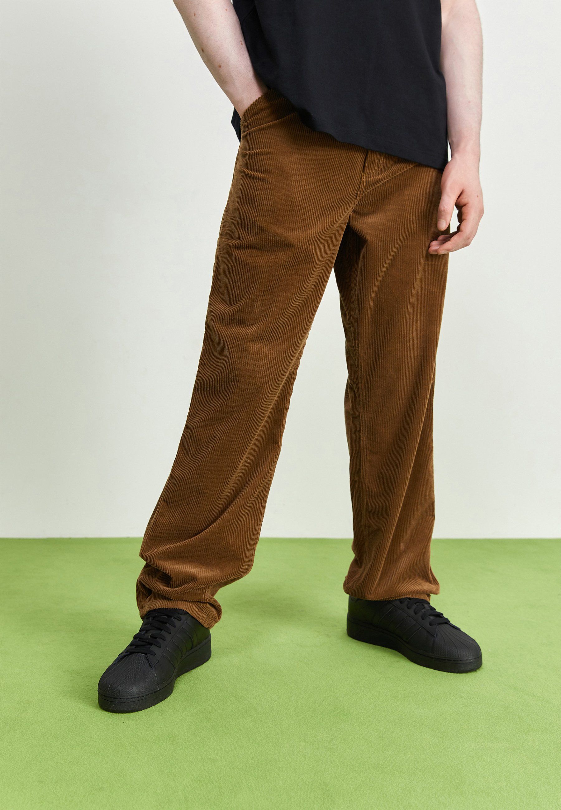 SINGLE KNEE PANT COVENTRY CORDUROY - Trousers