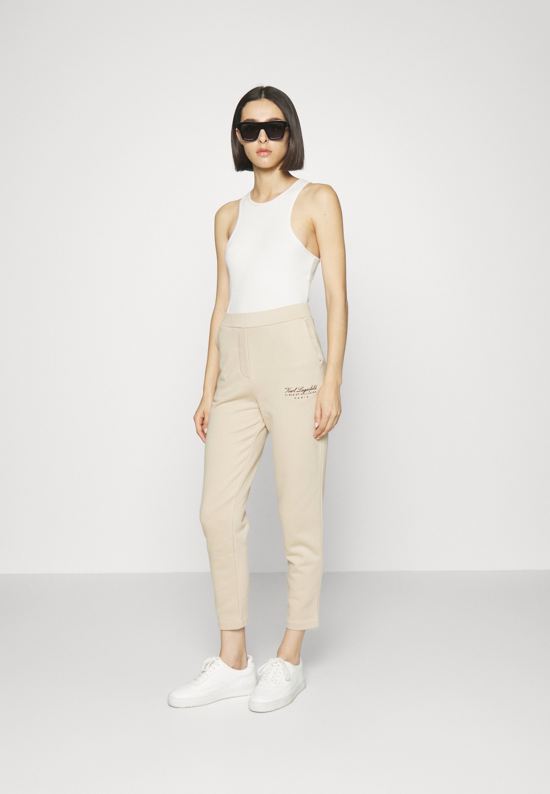 KARL SIGNATURE SWEATPANTS - Tracksuit bottoms