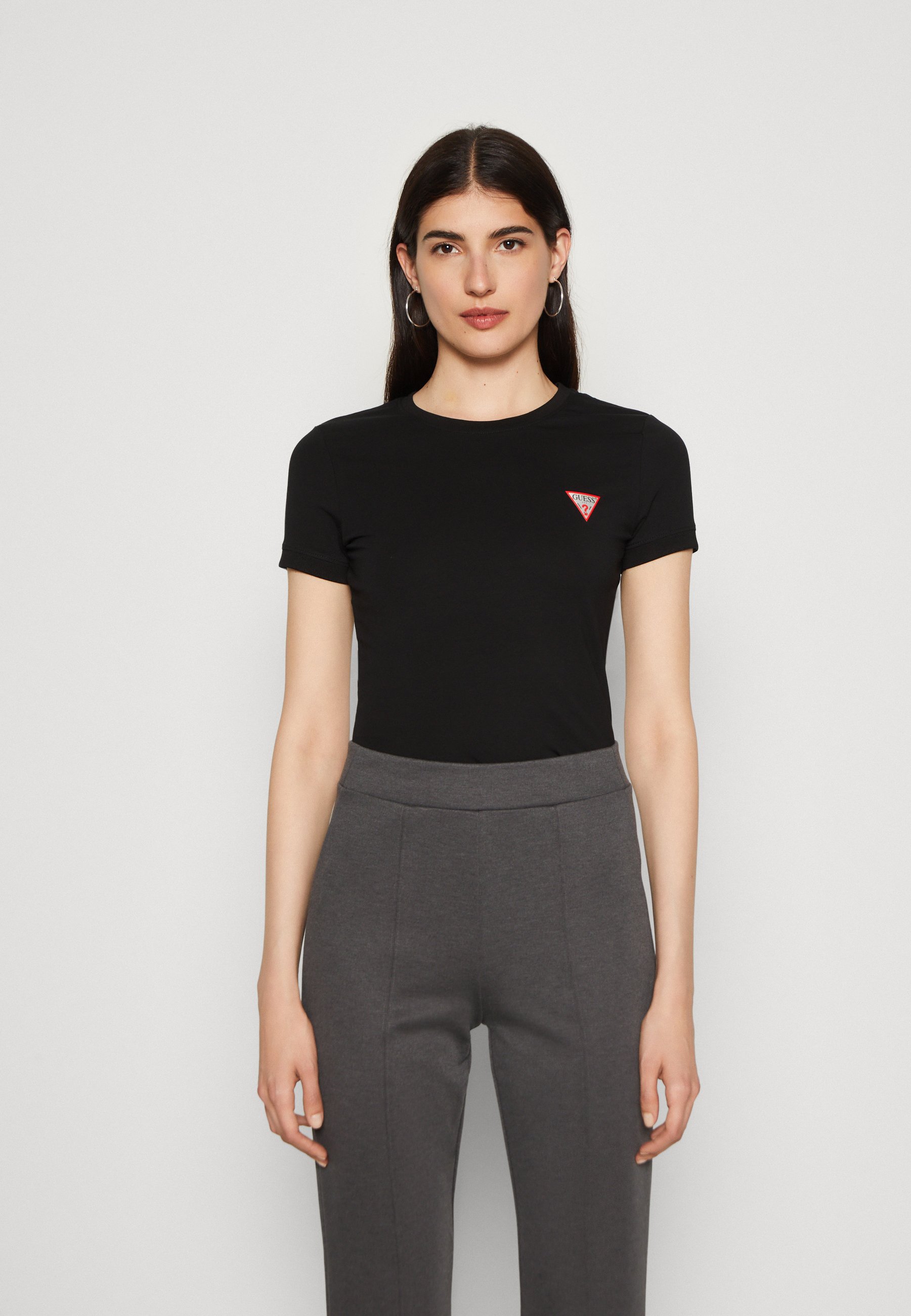TRIANGLE - Basic T-shirt