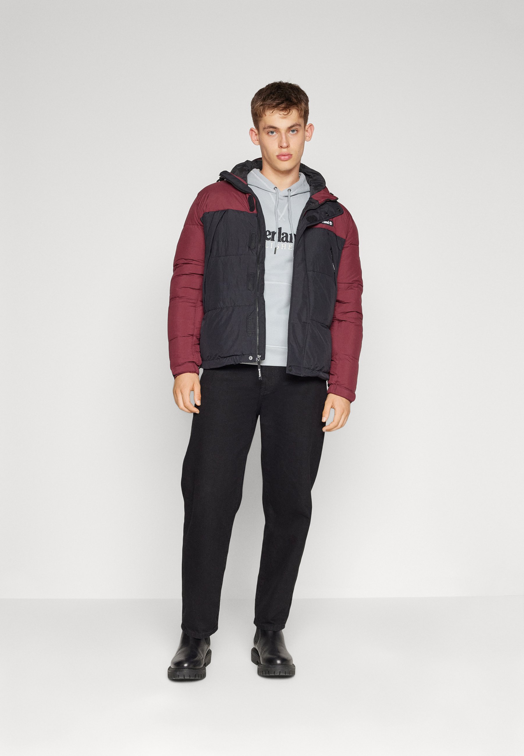 OUTDOOR ARCHIVE PUFFER JACKET - Winter jacket