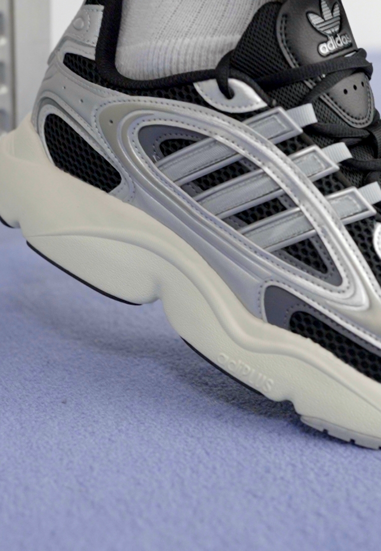 OZMILLEN UNISEX - Trainers
