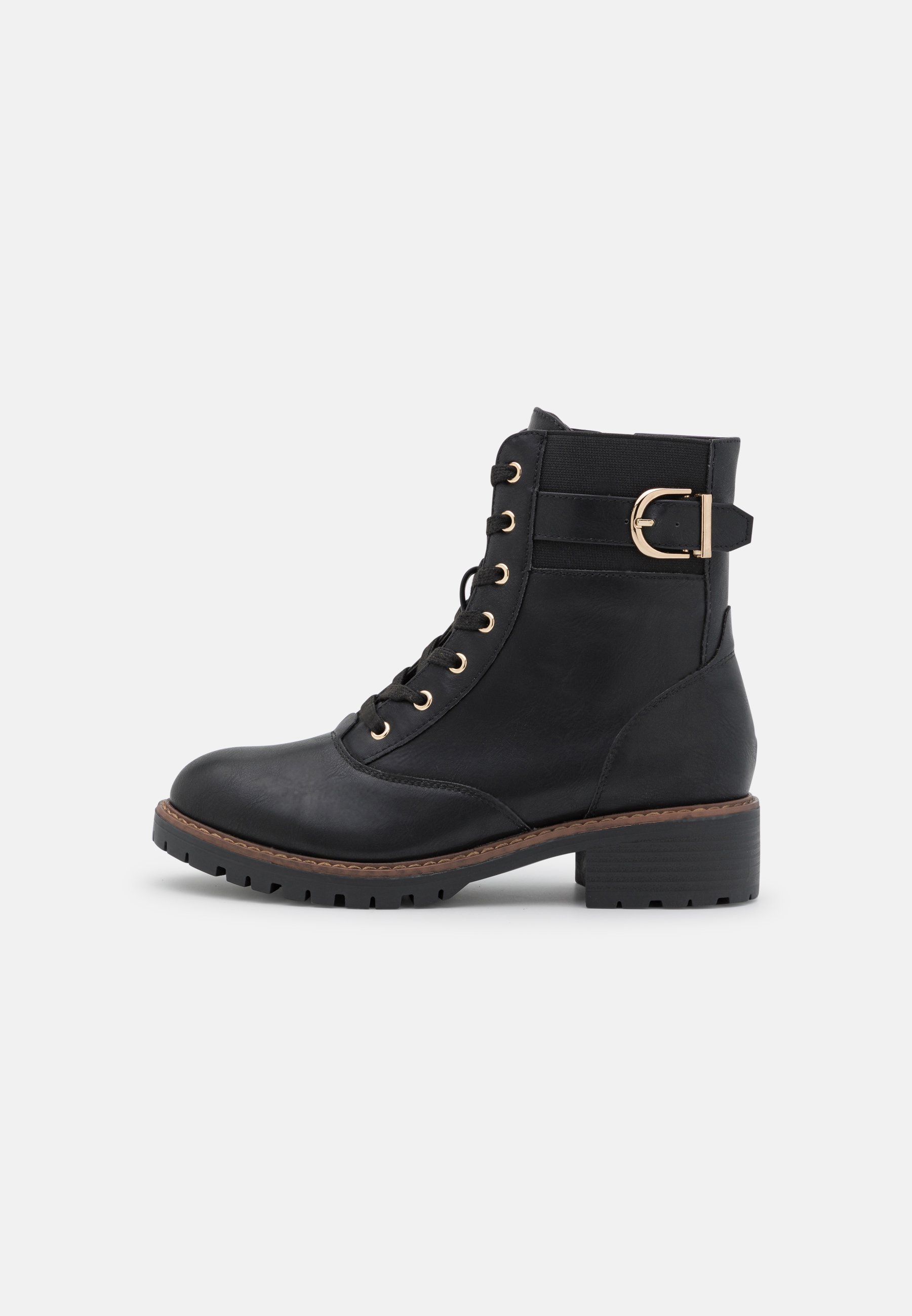 Lace-up ankle boots