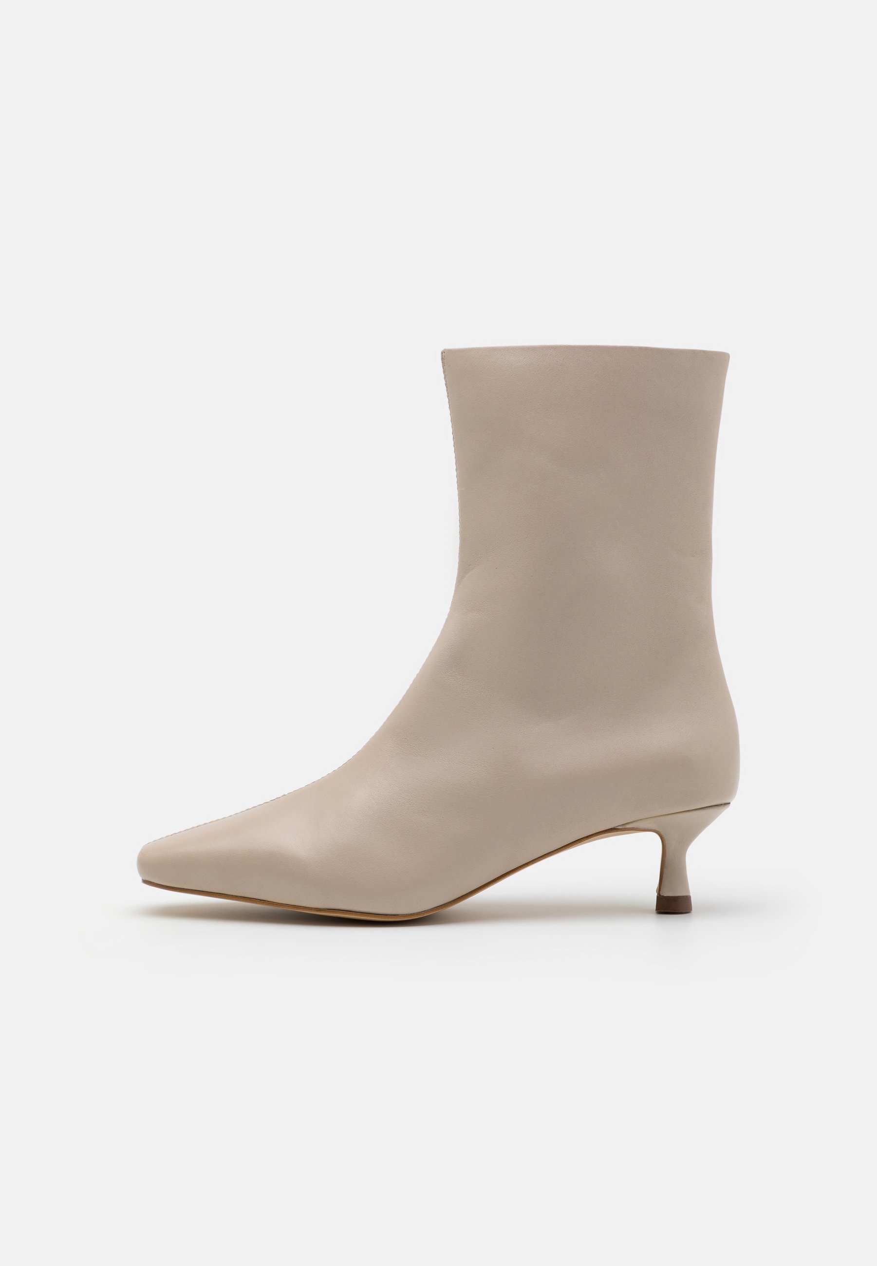 LEATHER - Classic ankle boots