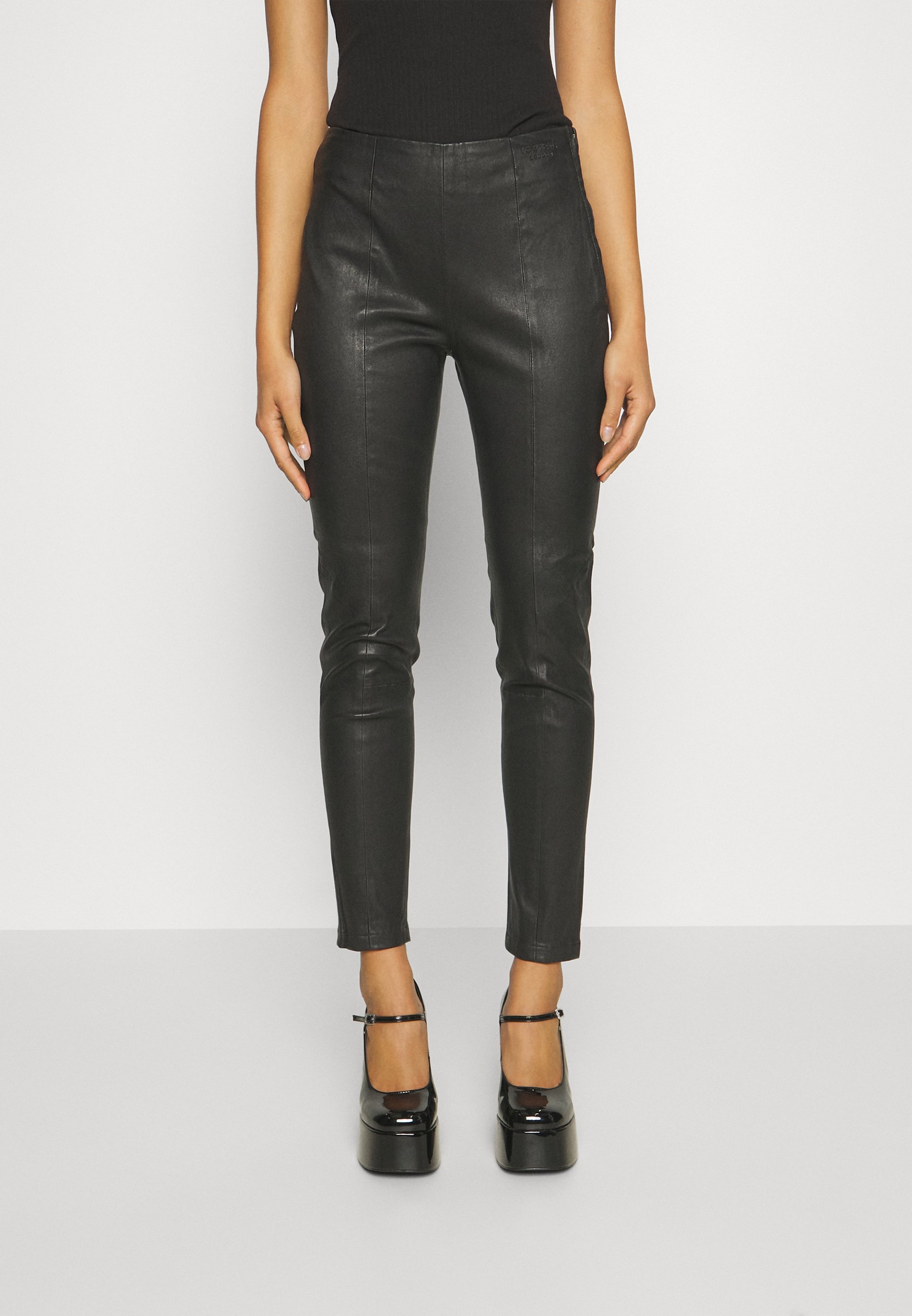 VIRGINIE - Leather trousers