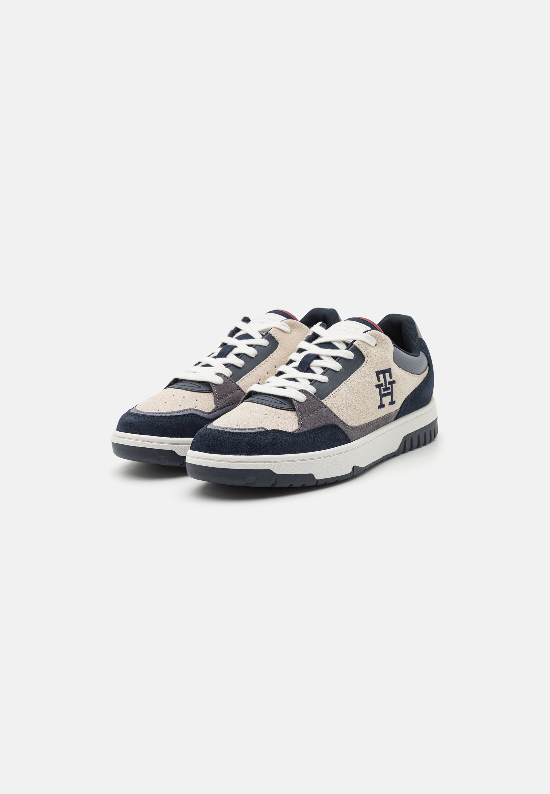 TH BASKET - Trainers