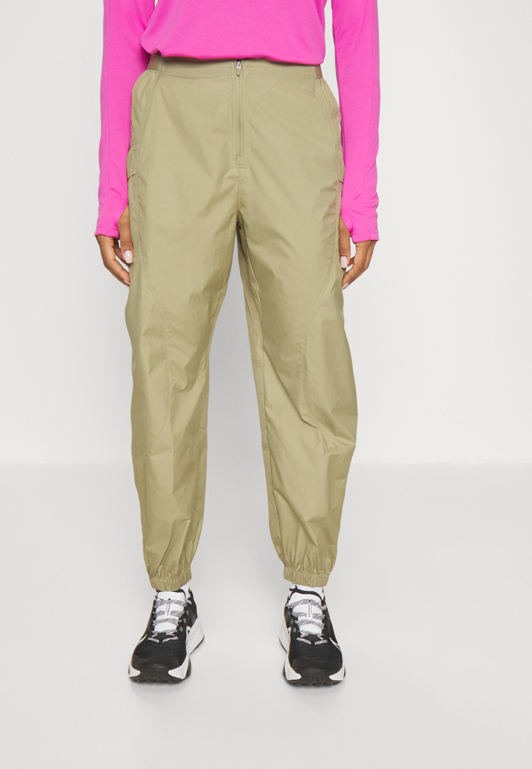 TRAIL PANT - Tracksuit bottoms