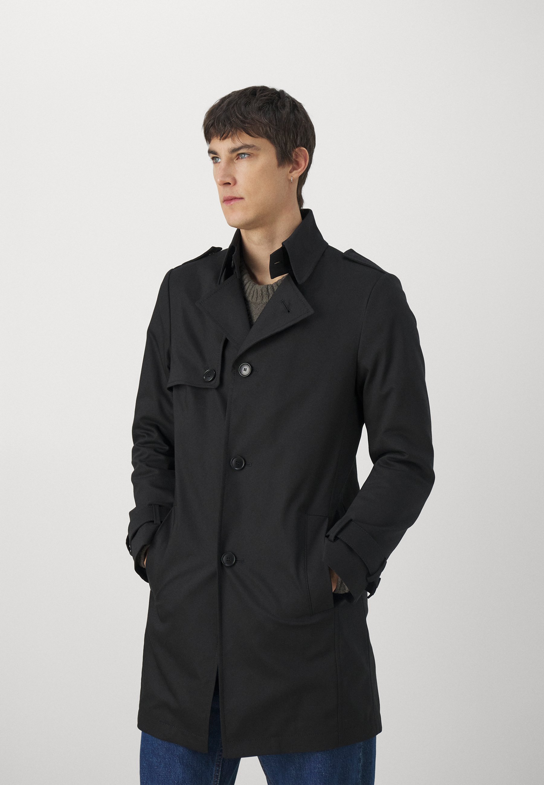 SKOPJE - Trenchcoat