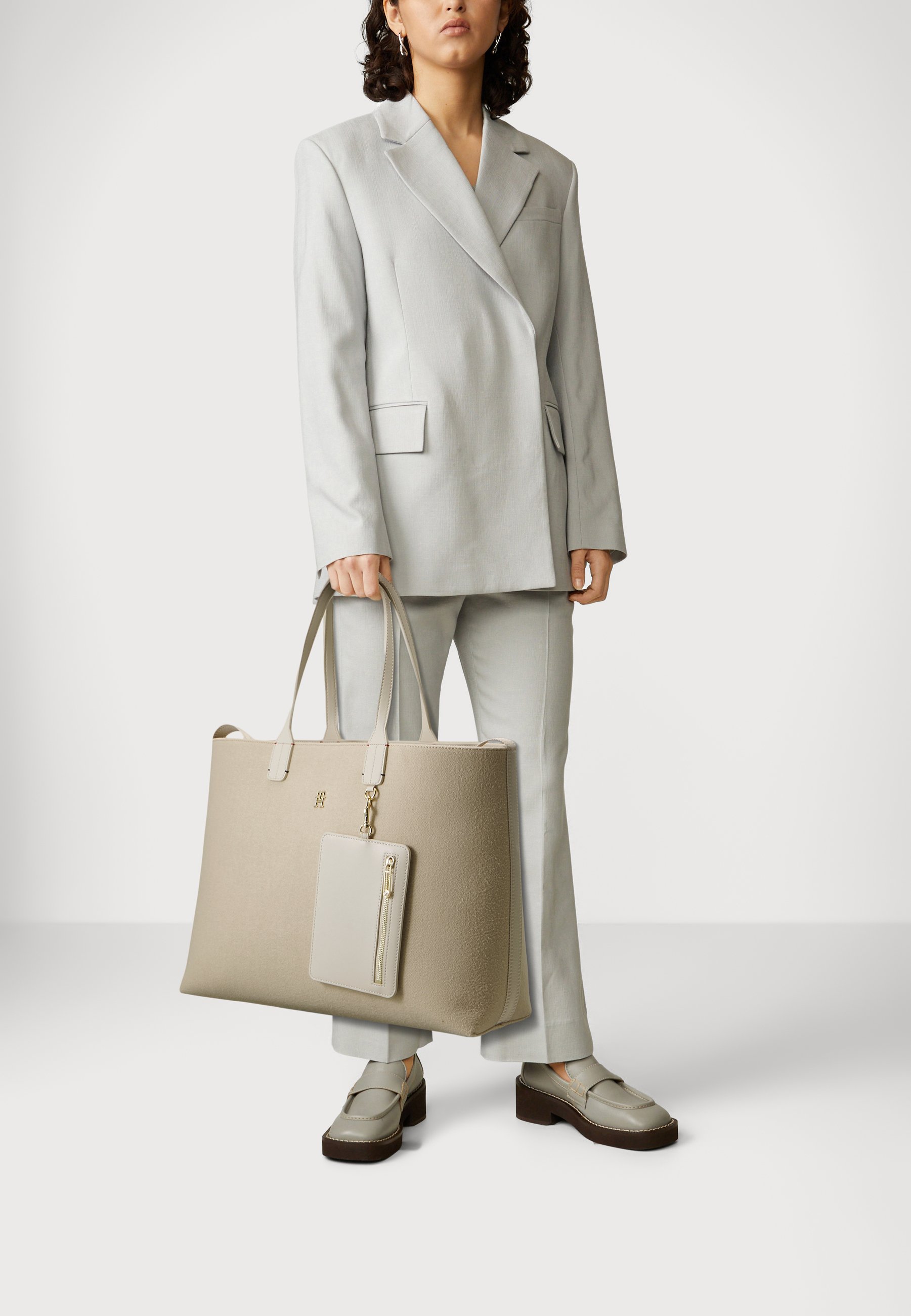 ICONIC- Tote bag