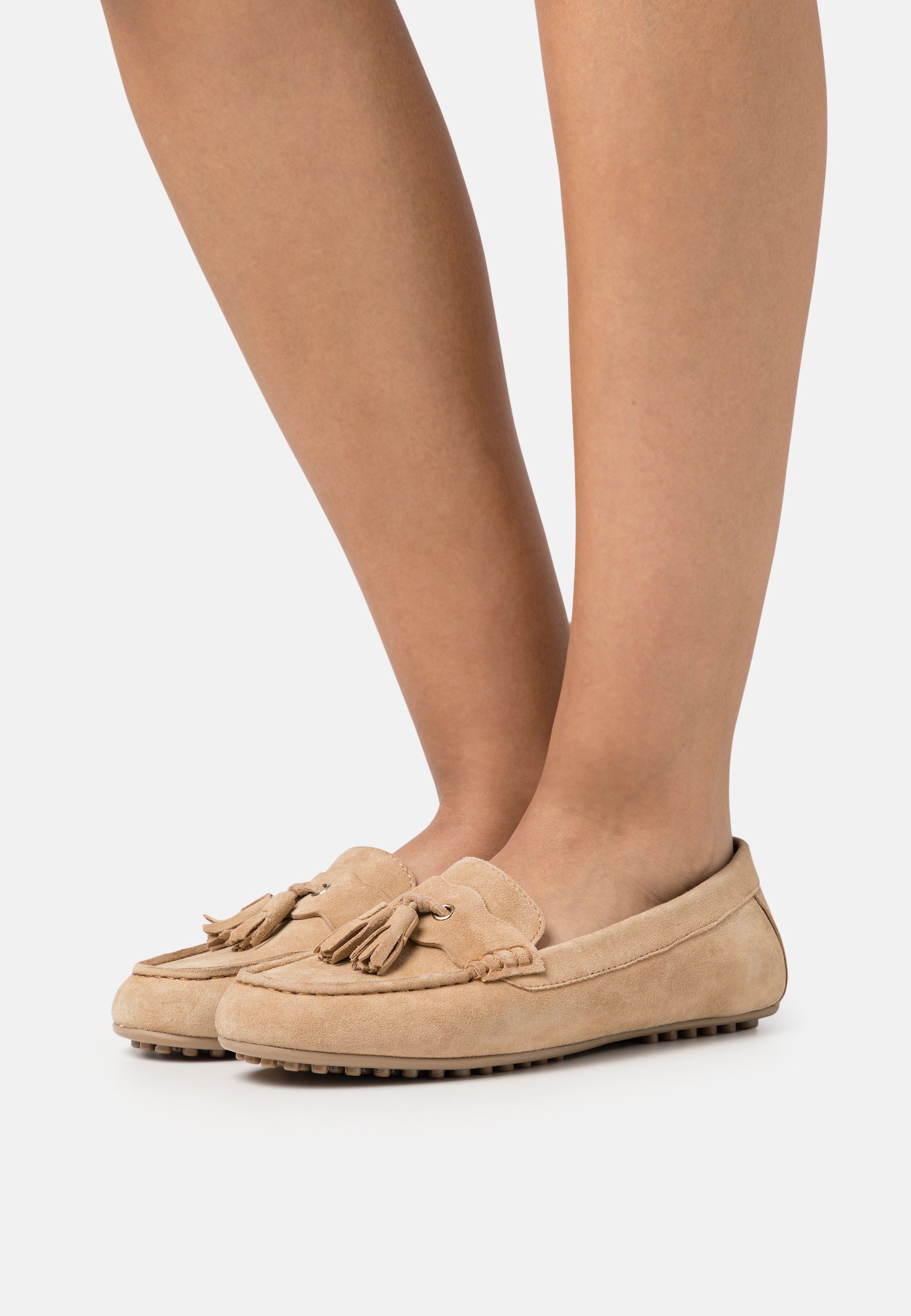 LEATHER- Moccasins