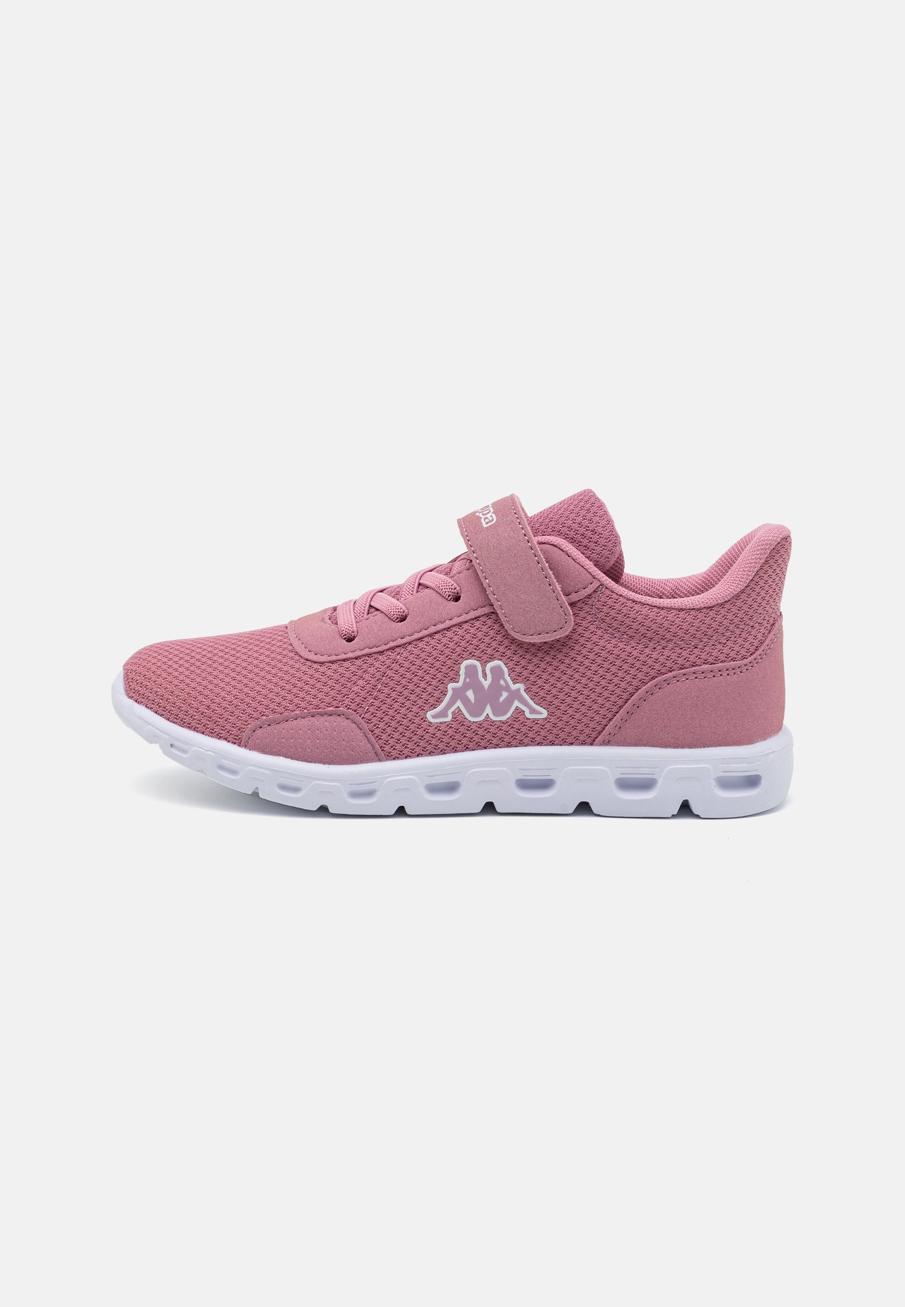 Training shoe