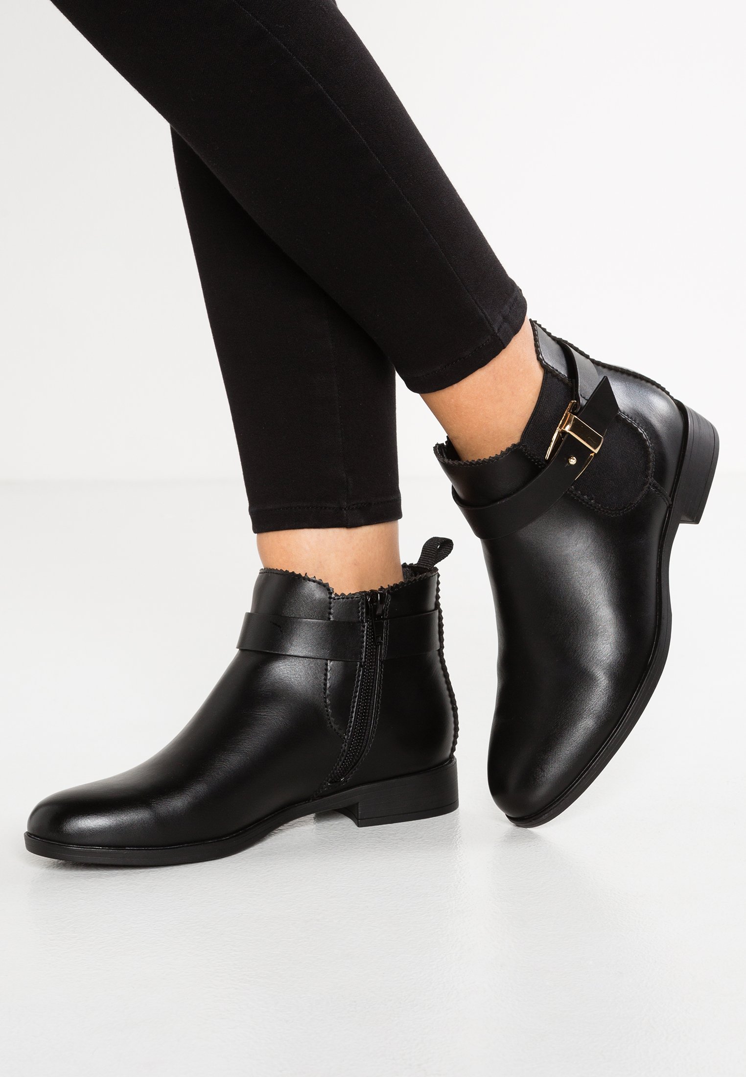 Ankle boots